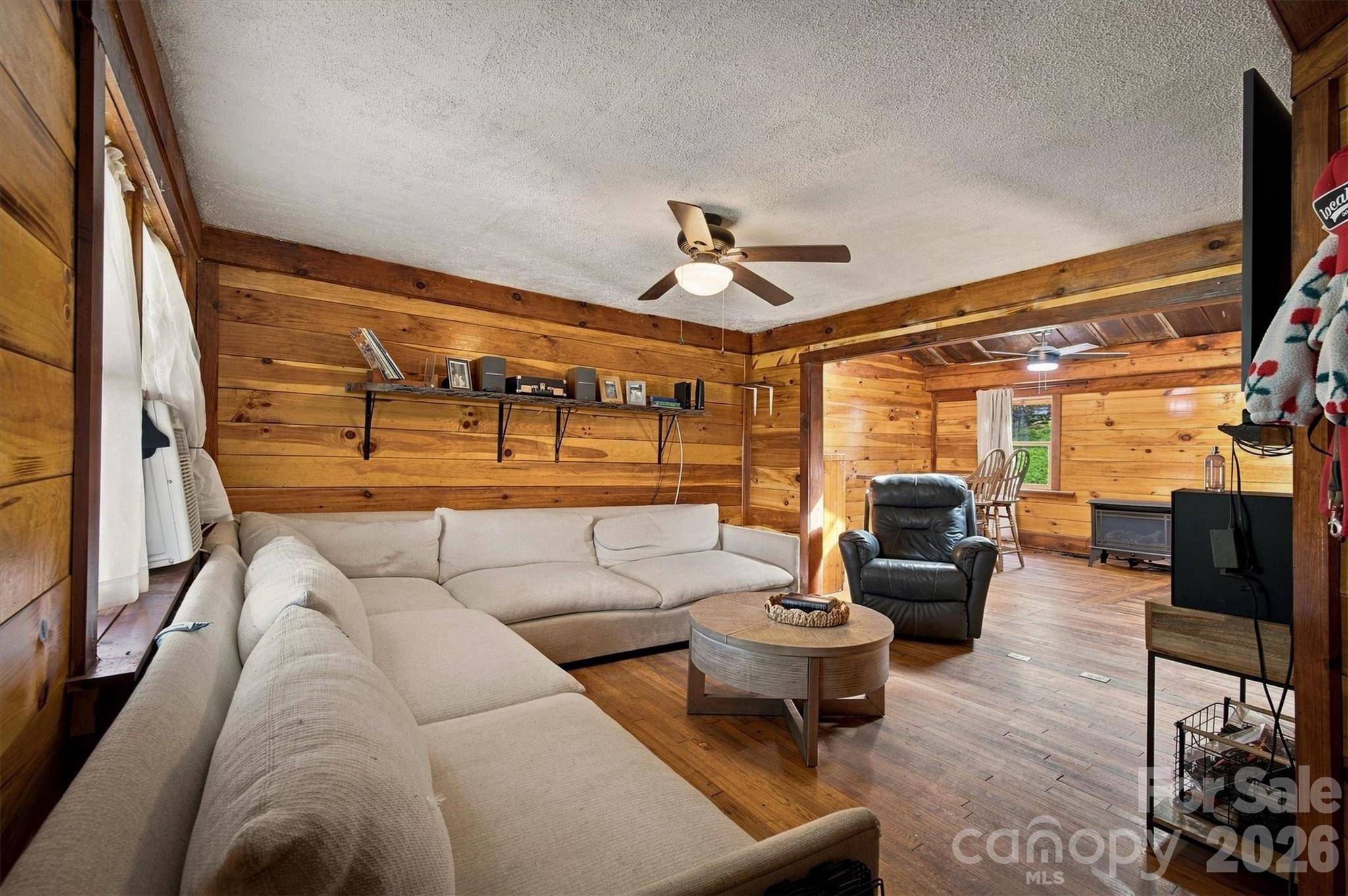 1315 Cedar Valley Church RD, Lenoir, NC 28645