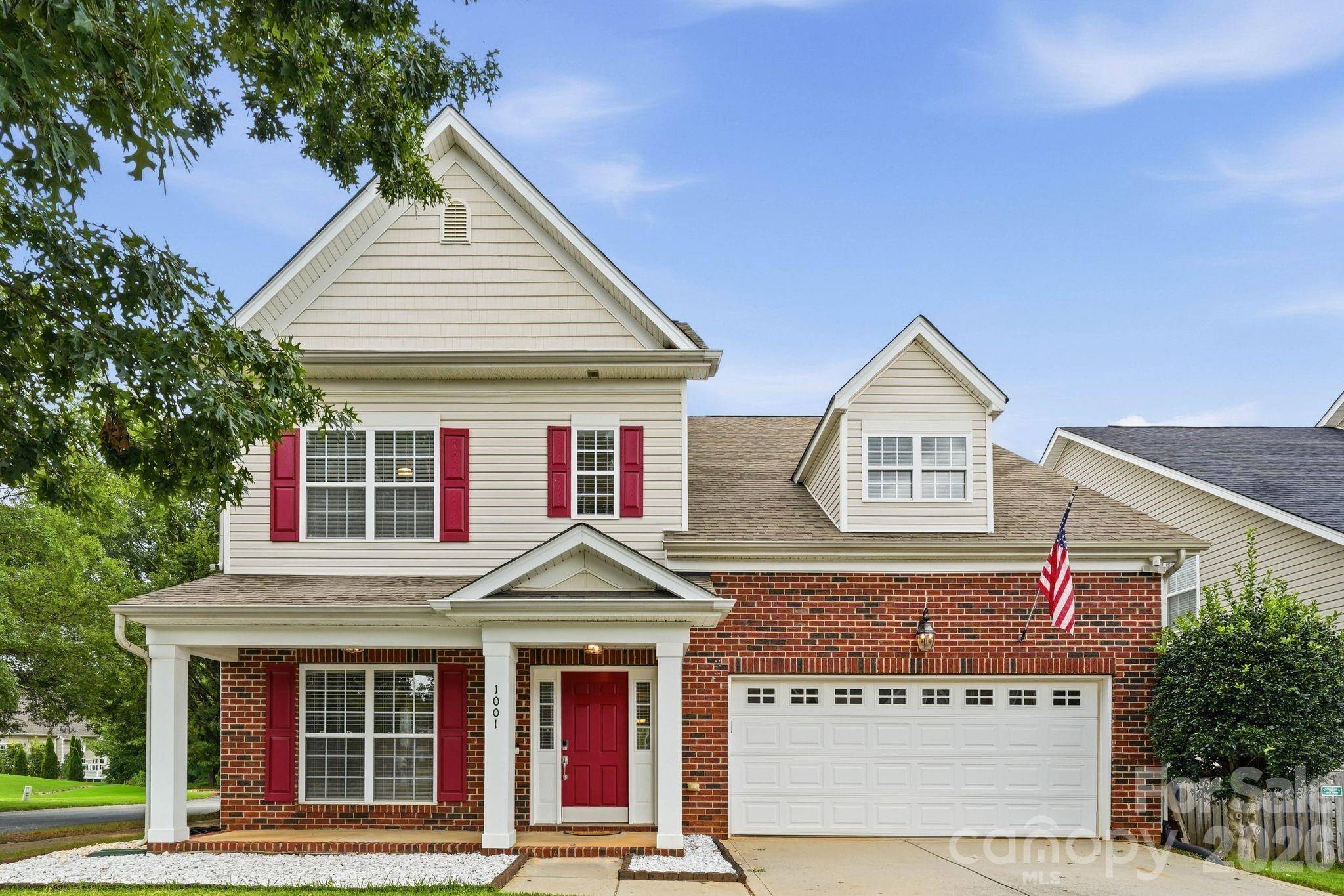 1001 Yellow Daisy DR, Matthews, NC 28104