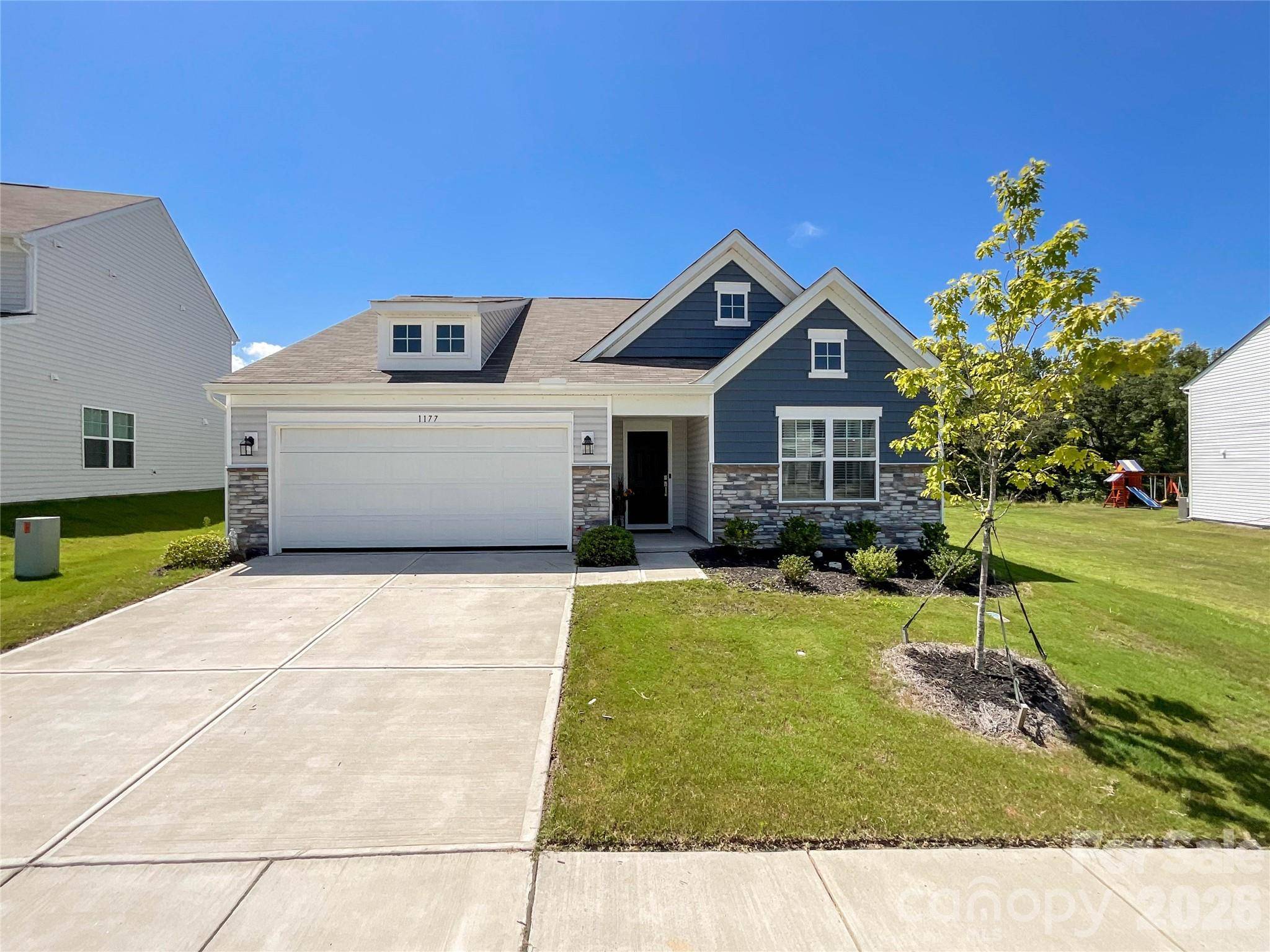 1177 Blackburn CIR, Edgemoor, SC 29714