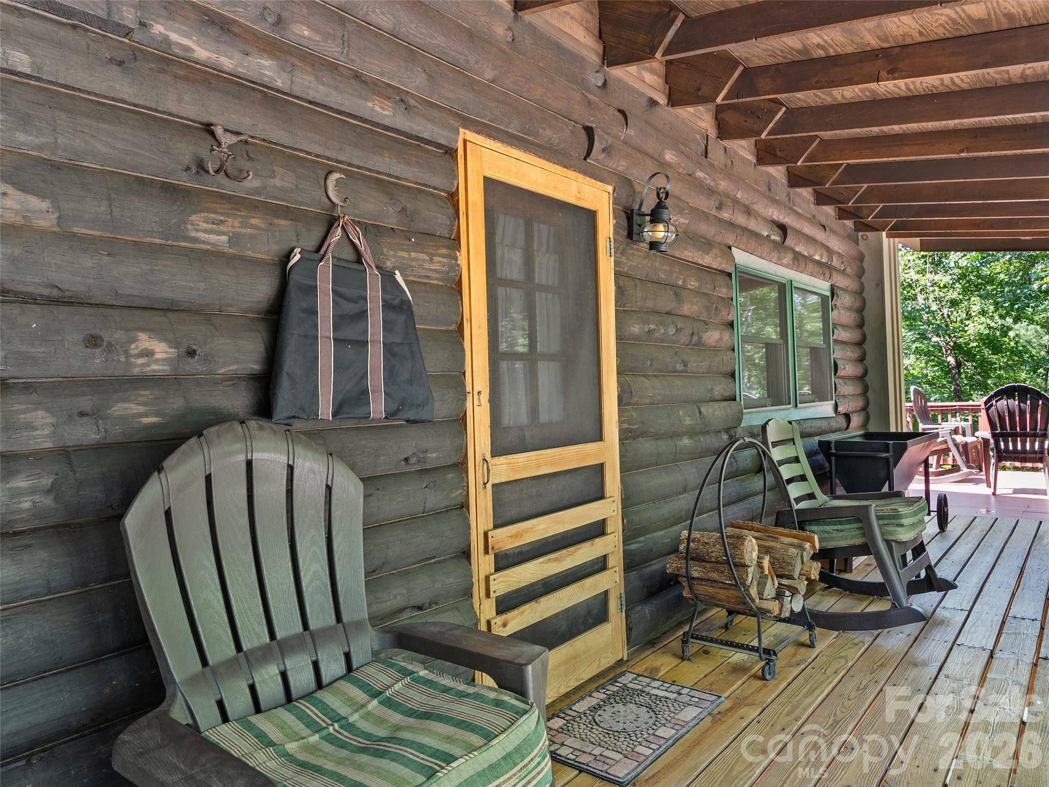 185 Rainbow Lake DR, Brevard, NC 28712