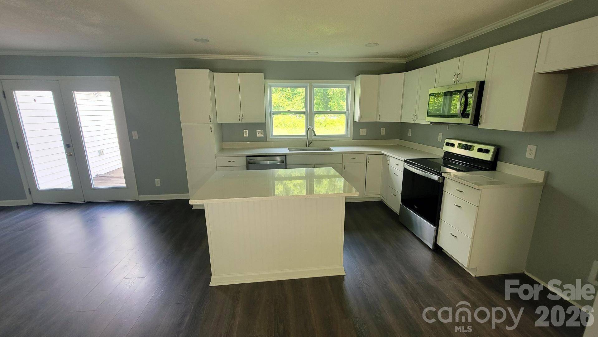 228 Tot Dellinger RD, Cherryville, NC 28021