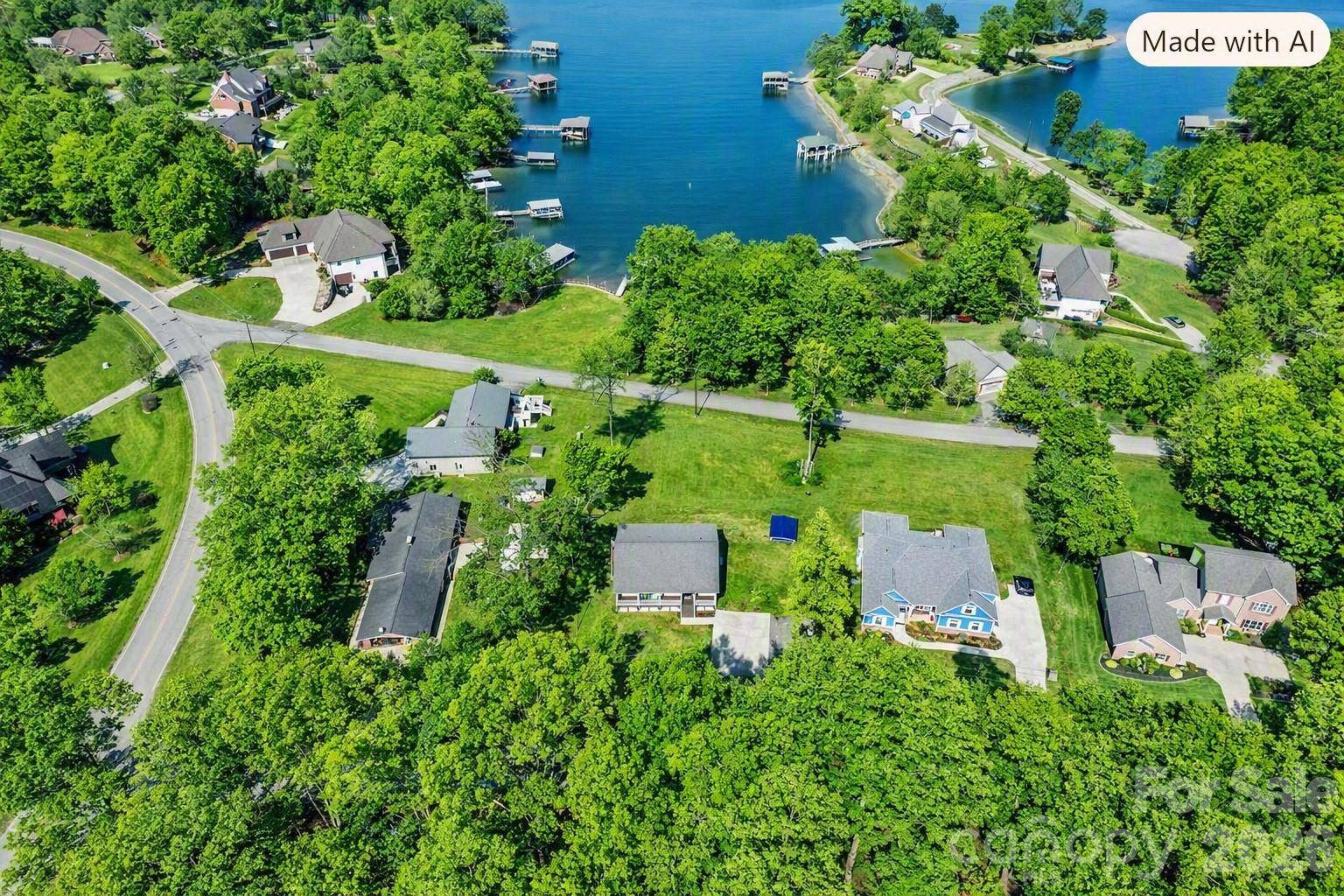 9464 Riviera DR, Sherrills Ford, NC 28673