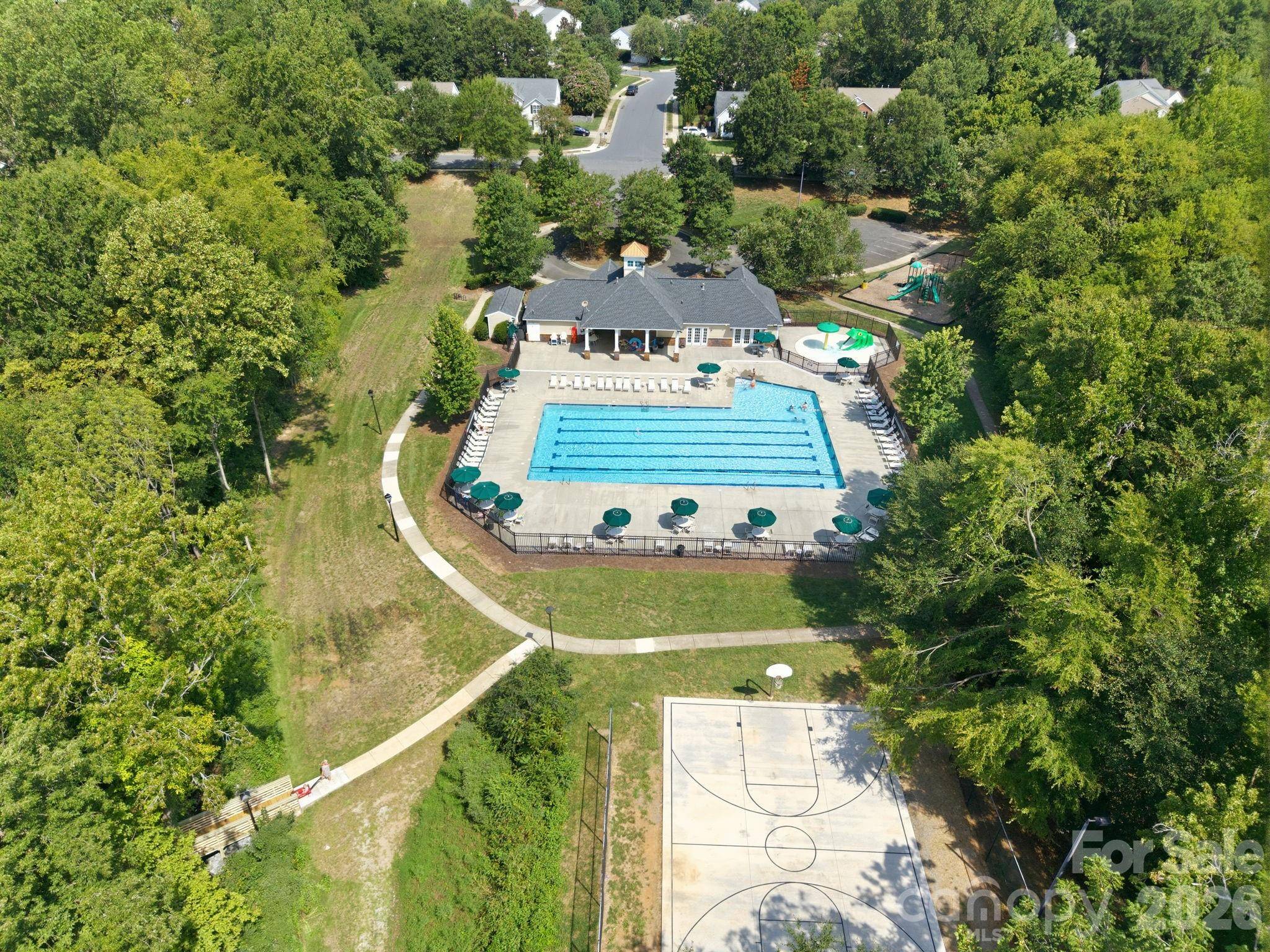 9716 Southampton Commons DR, Charlotte, NC 28277