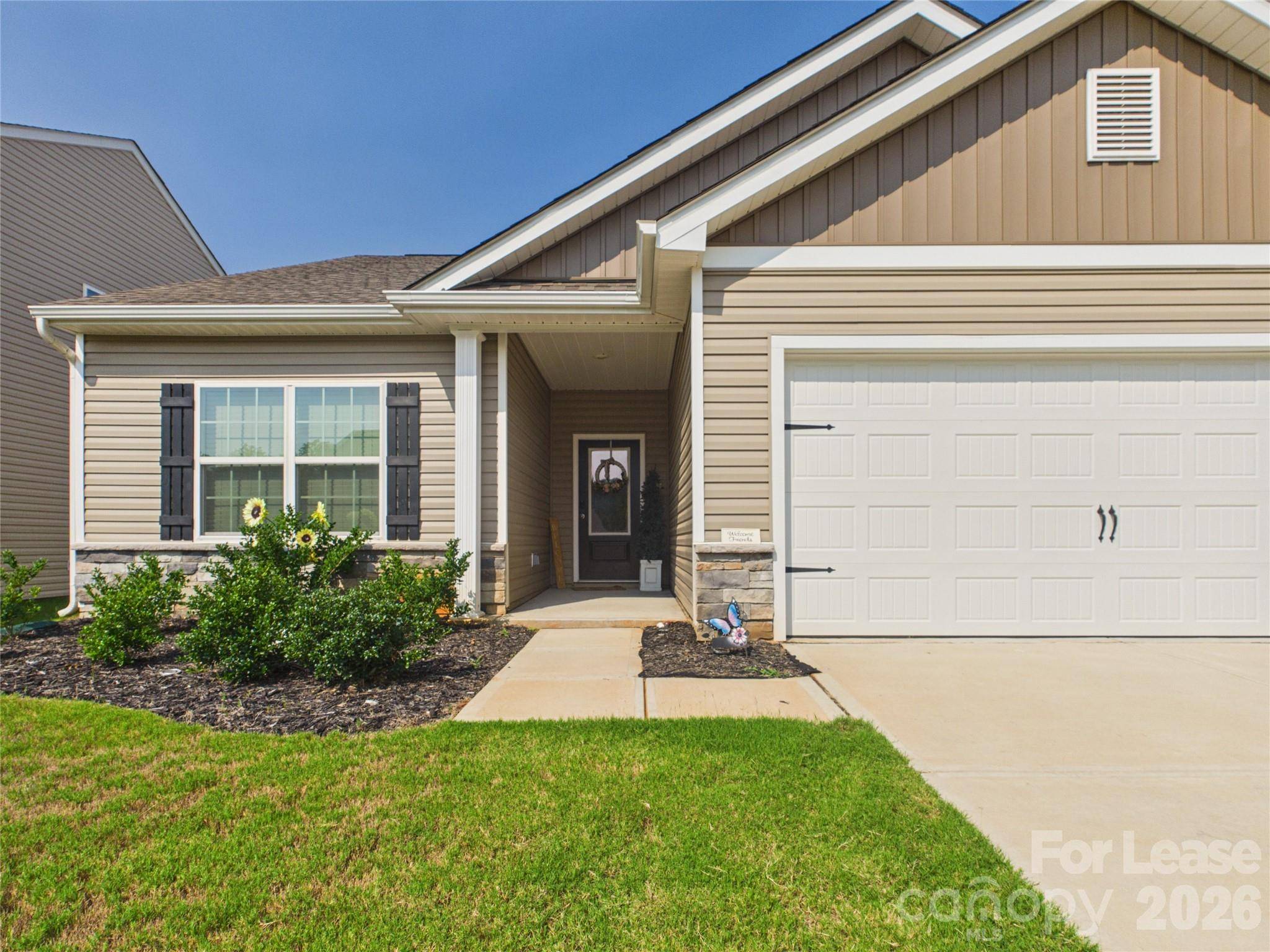 2130 Transatlantic AVE, Charlotte, NC 28215