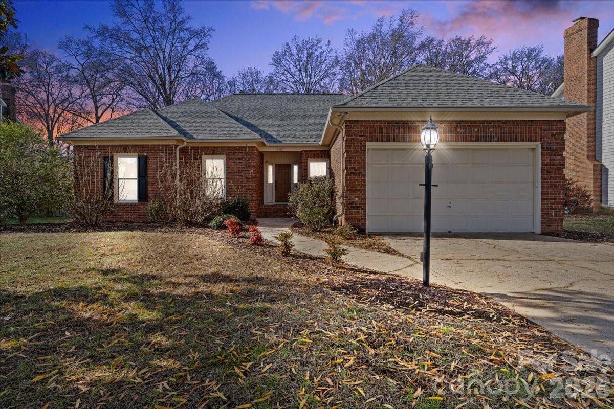 14117 Greenwing CT, Charlotte, NC 28273