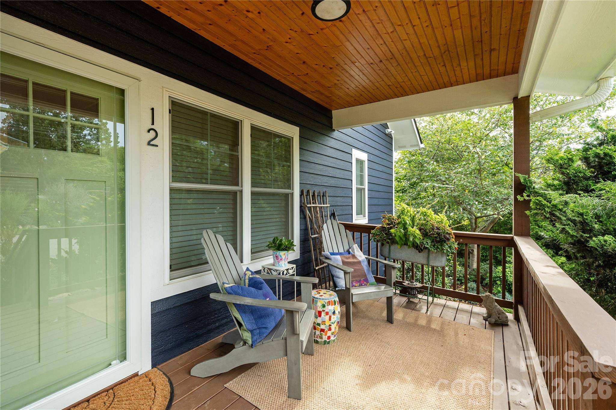 12 Twig LN, Asheville, NC 28803