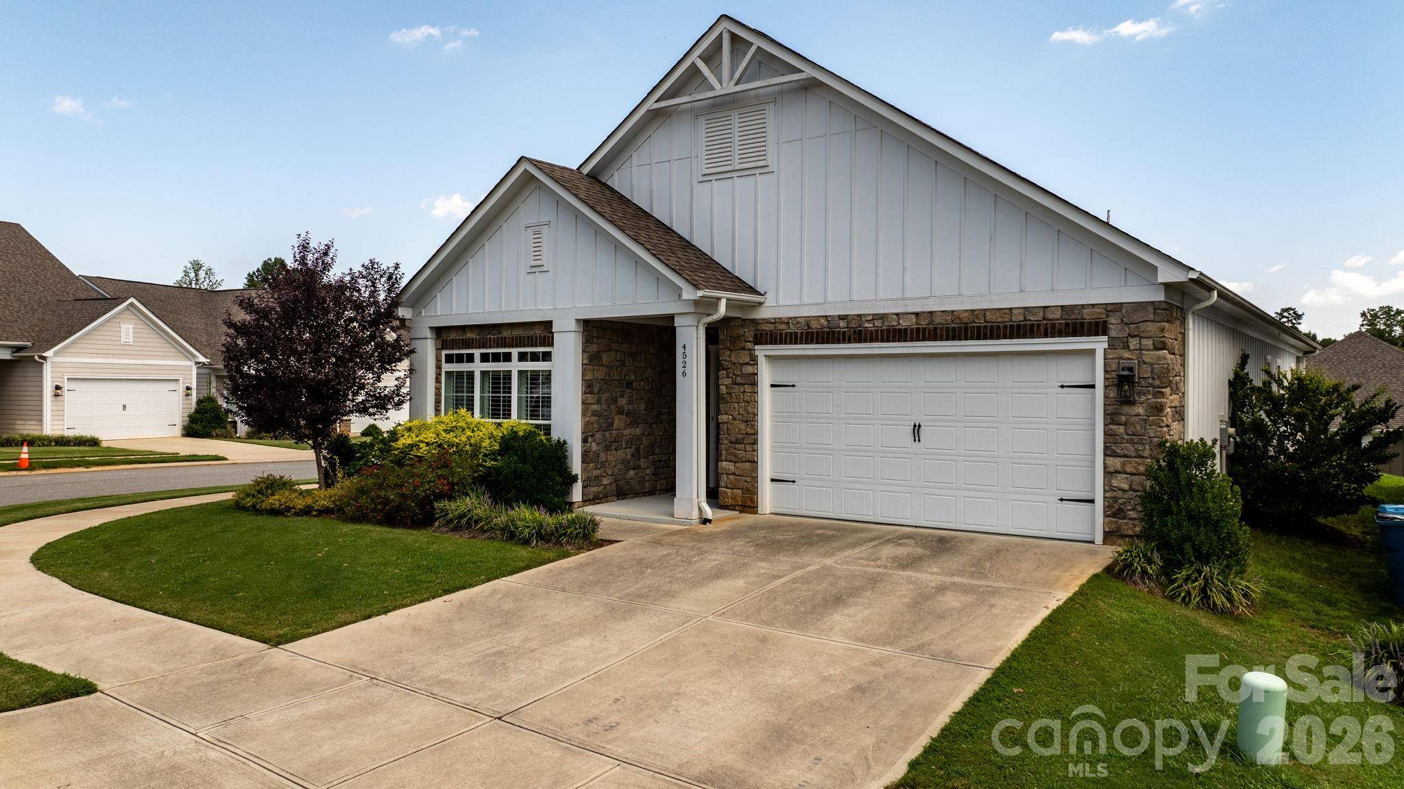 4526 Stellata LOOP, Sherrills Ford, NC 28673
