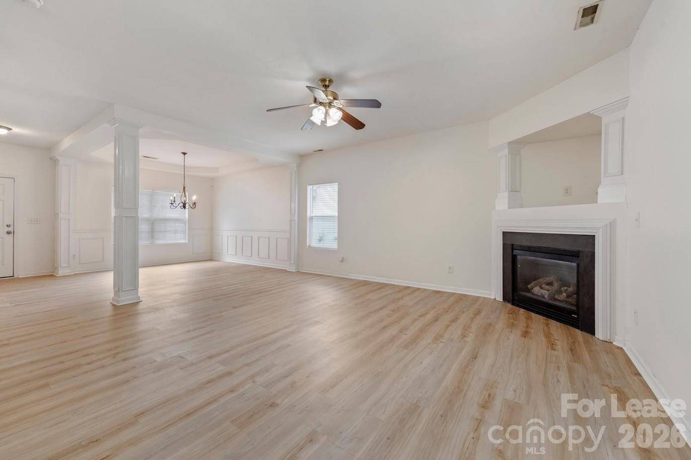 7007 Advocator LN, Charlotte, NC 28216