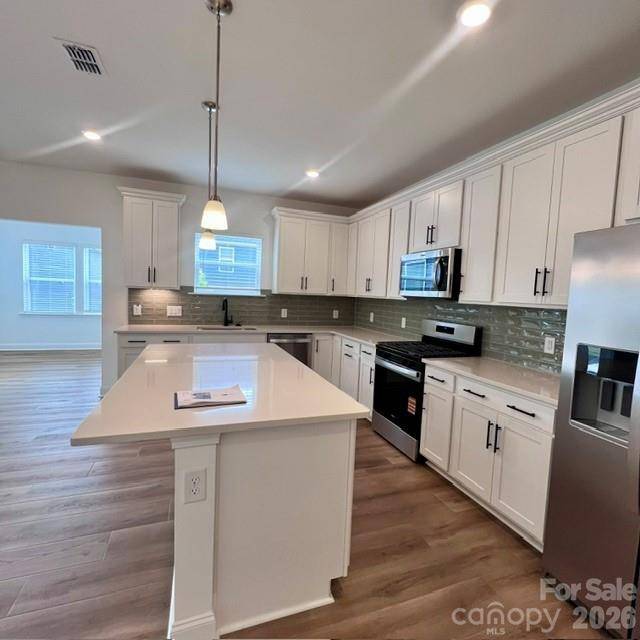 553 Cottage Garden LN, Belmont, NC 28012