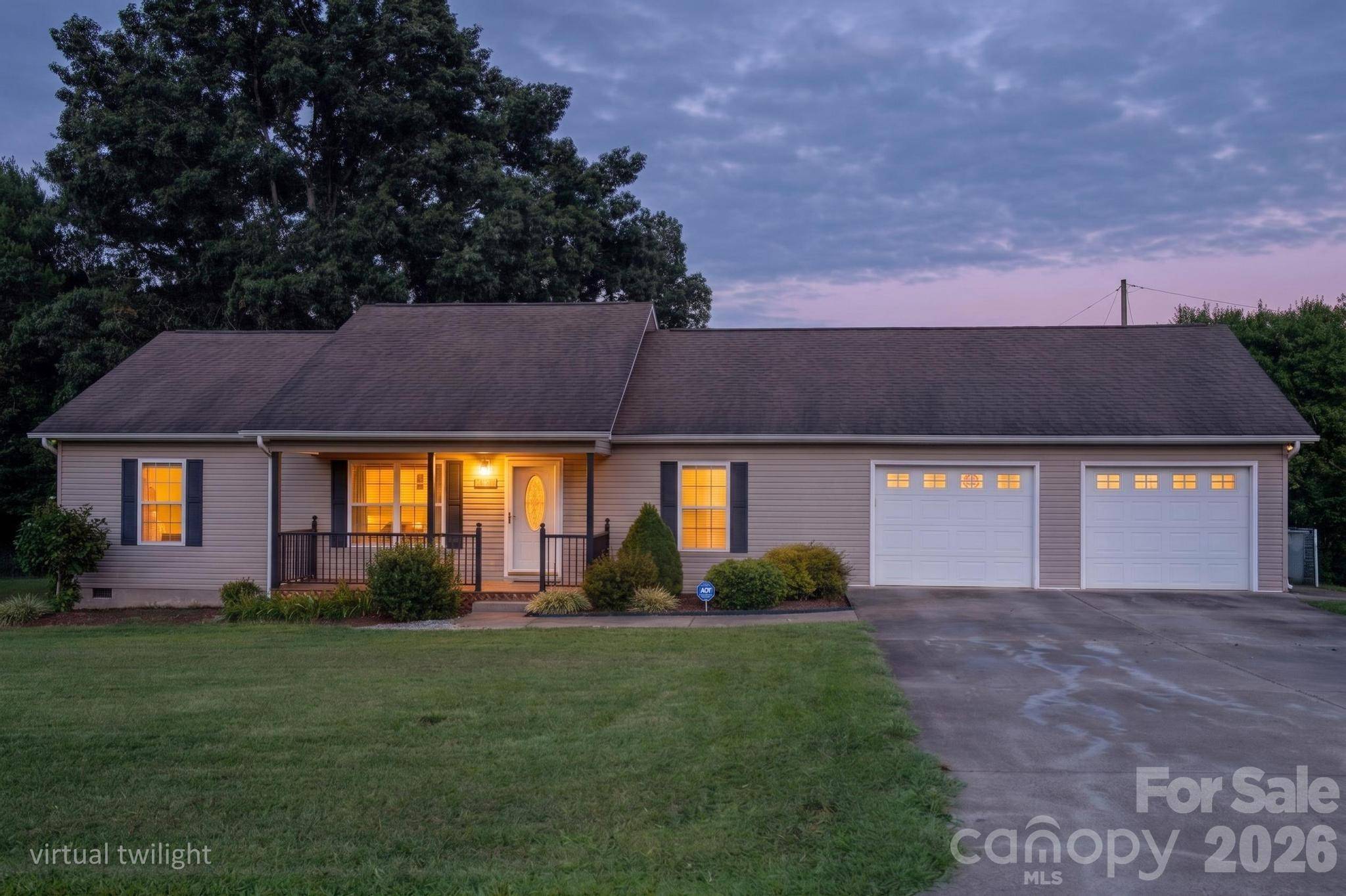 2305 Good Shepard CT, Lenoir, NC 28645