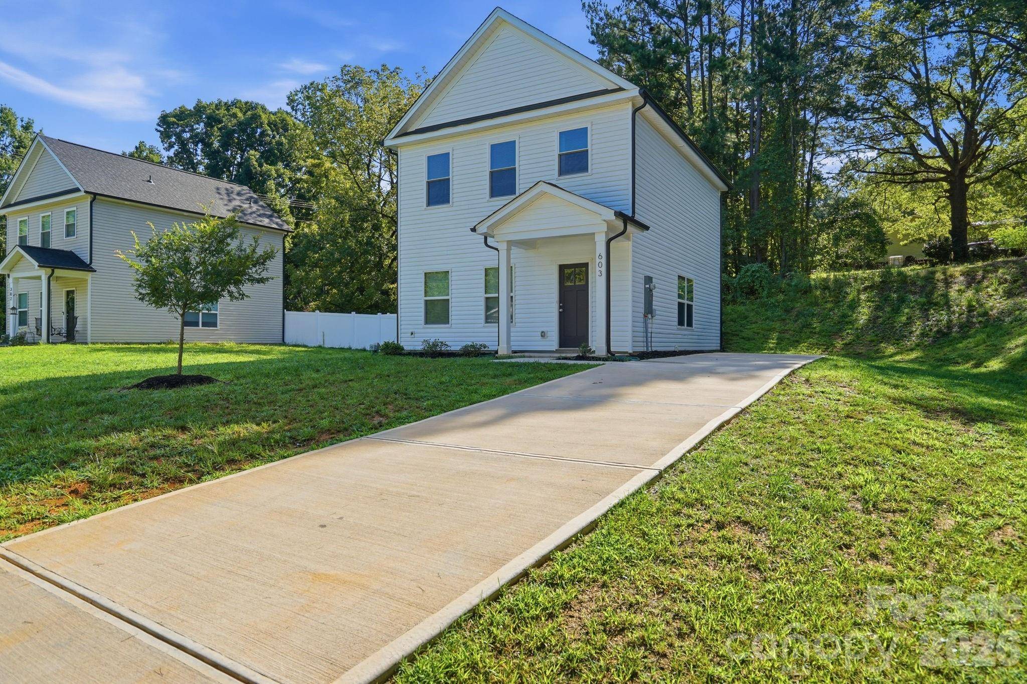 603 S 10th ST S, Bessemer City, NC 28016