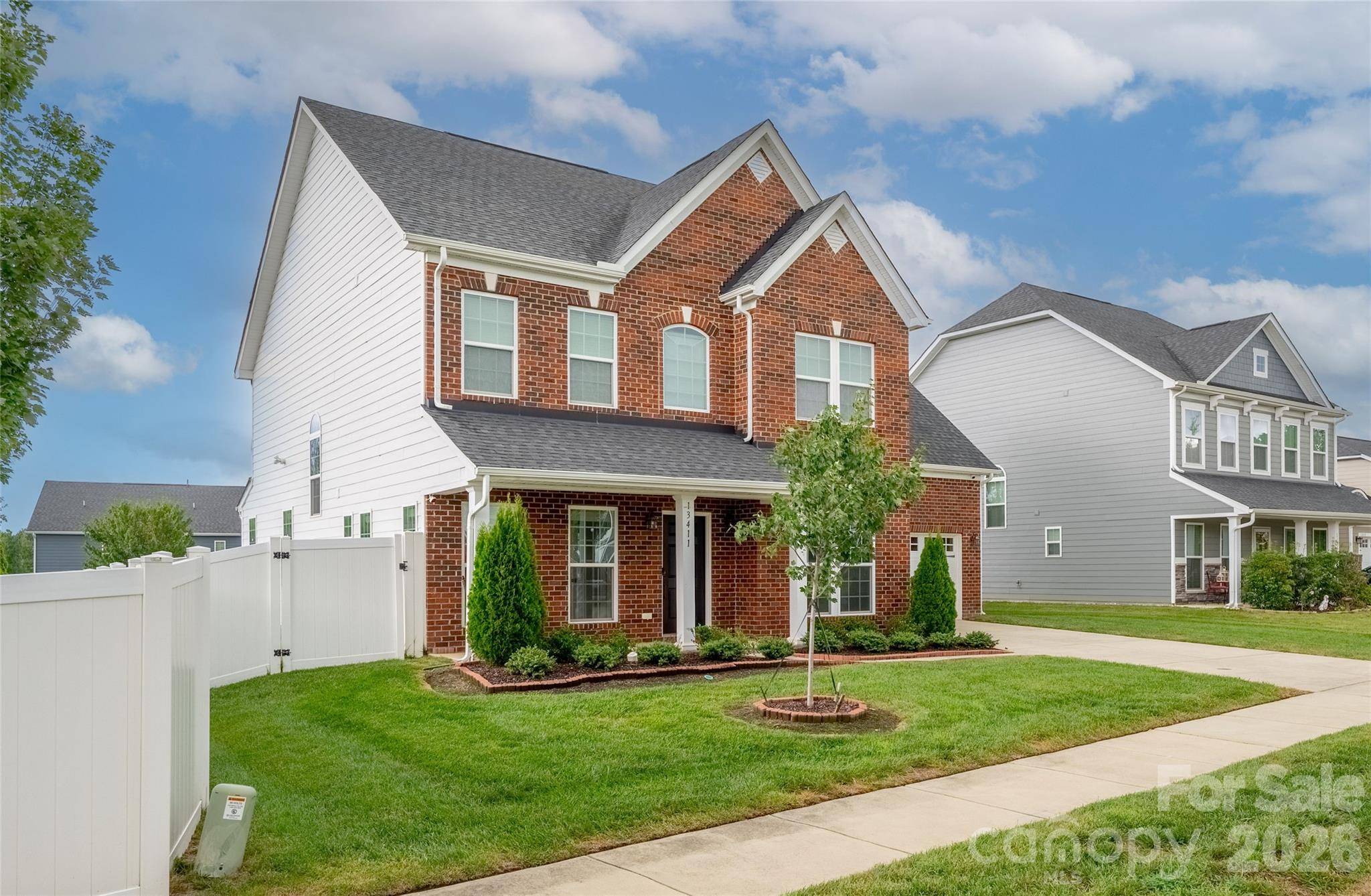13411 Quicksilver LN, Huntersville, NC 28078
