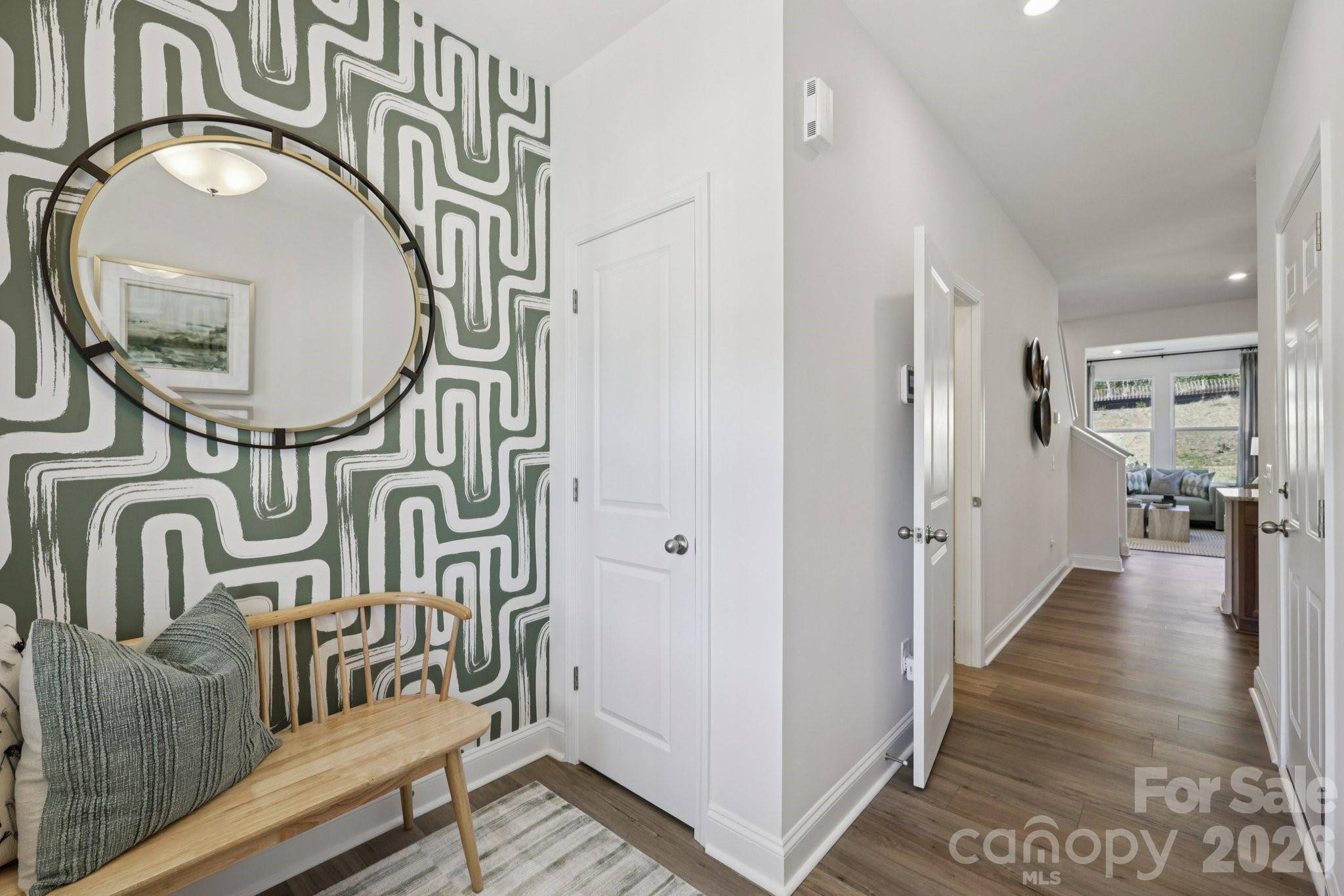 7607 Ethora WAY, Charlotte, NC 28216