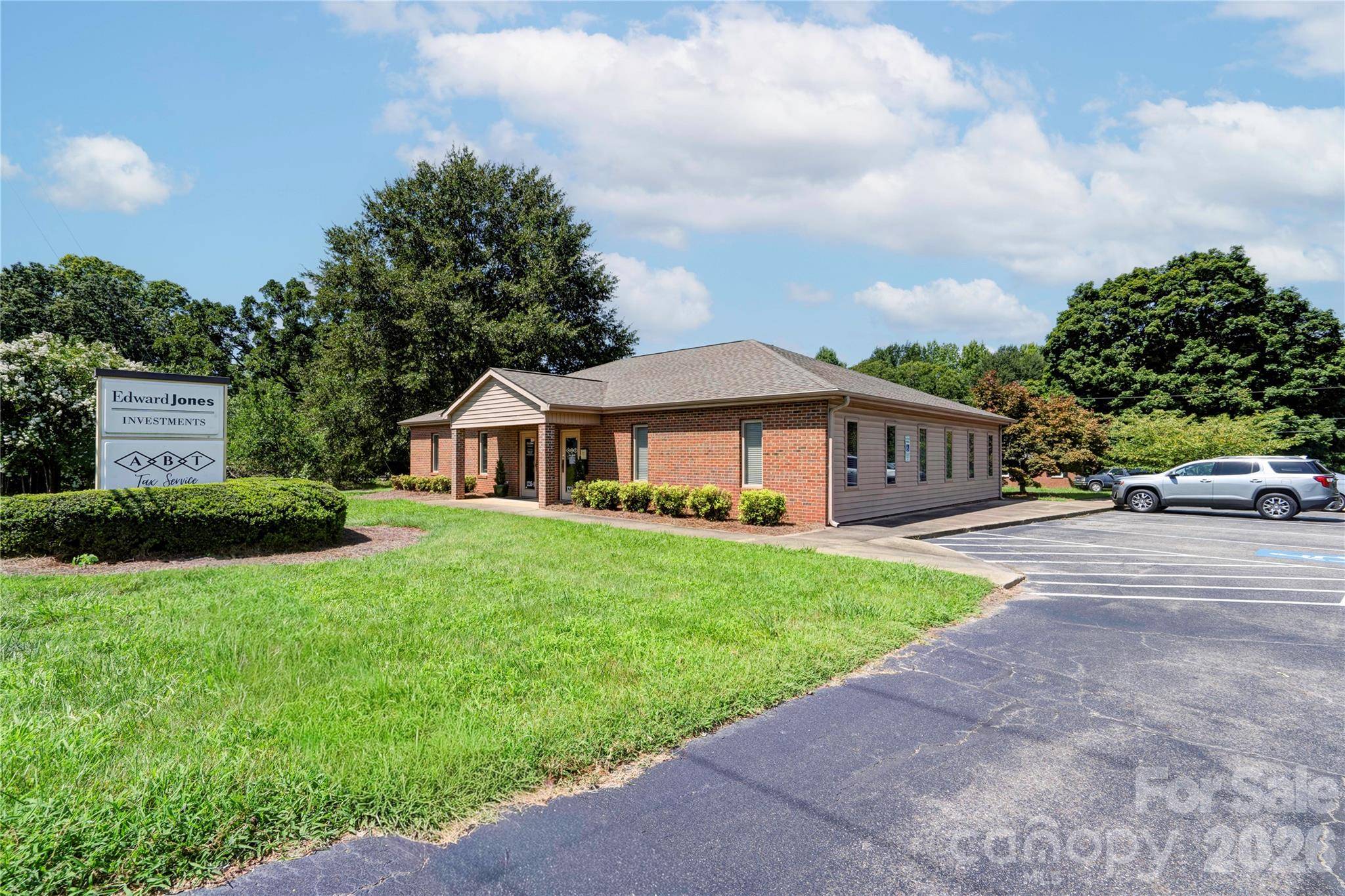1235 Fallston RD, Shelby, NC 28150