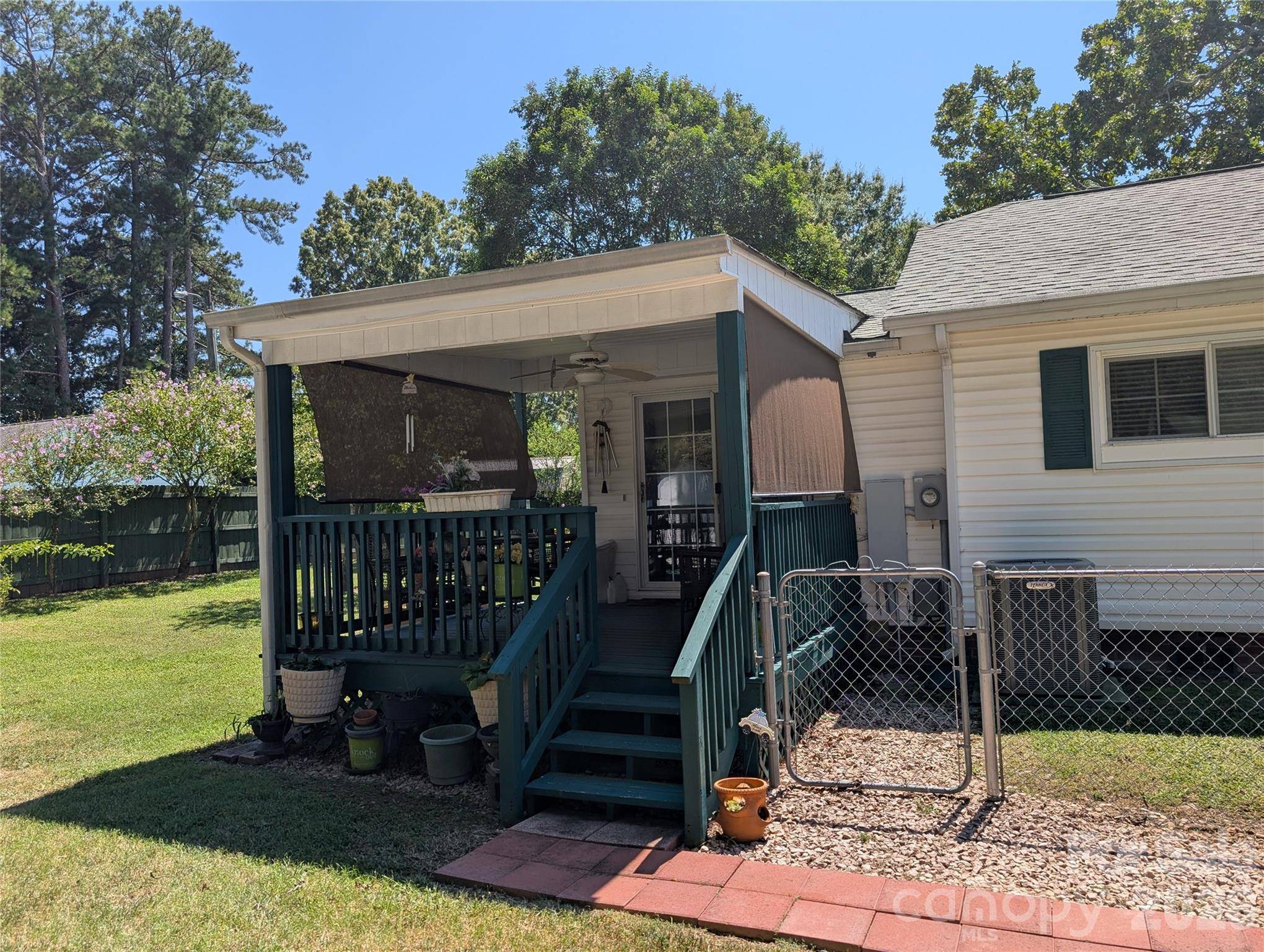 406 N Kimmons ST N, Landis, NC 28088