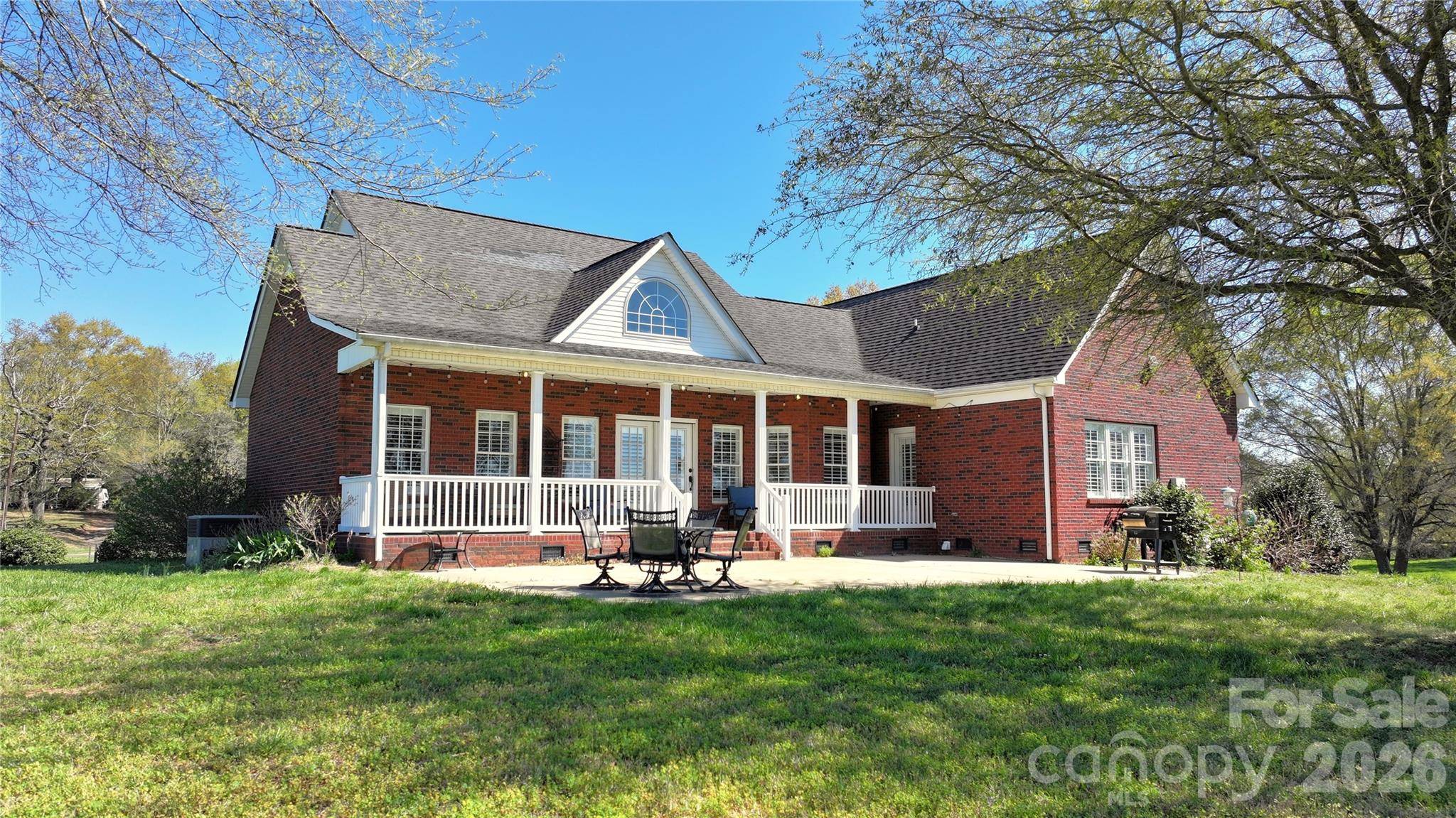 6710 Lawyers RD E, Marshville, NC 28103