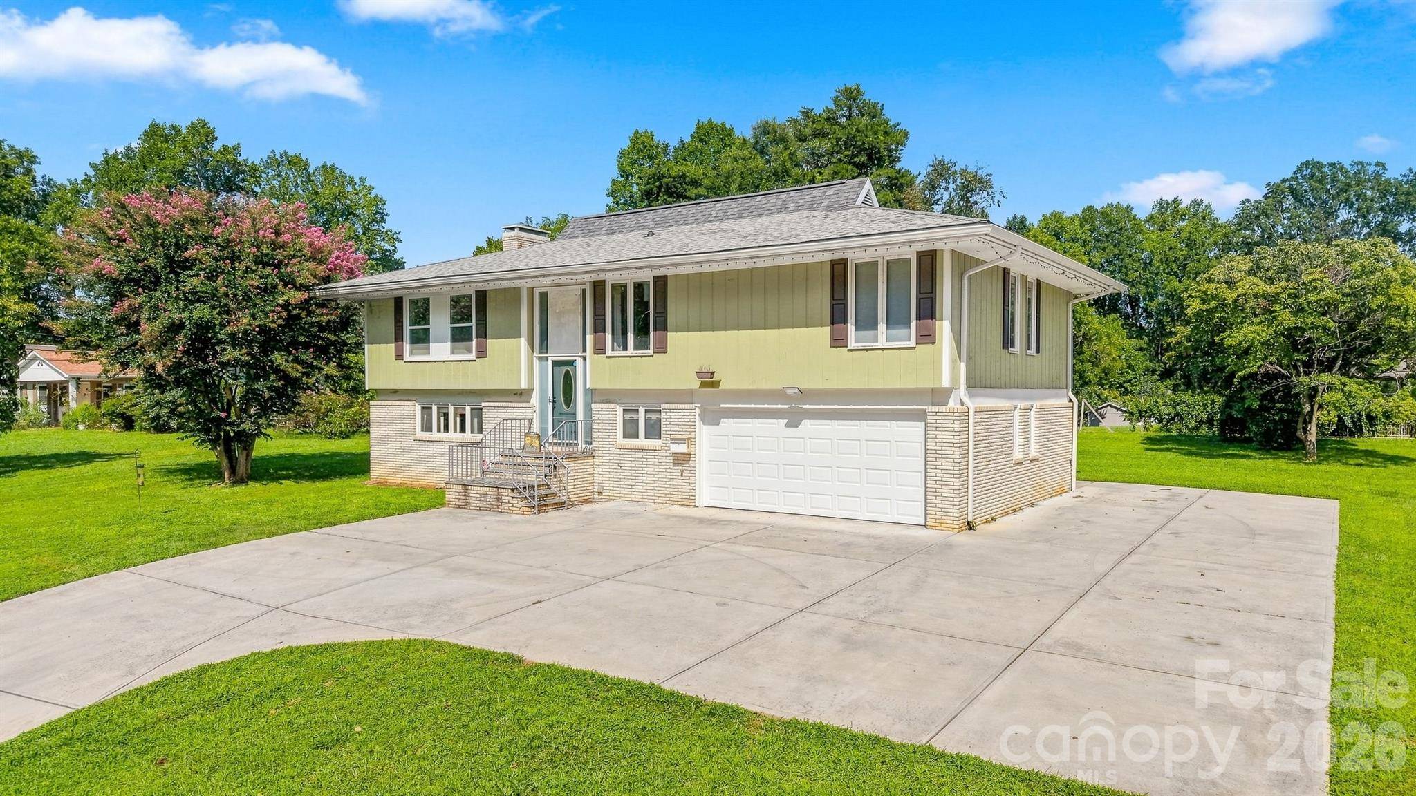 706 Springdale RD, Statesville, NC 28677