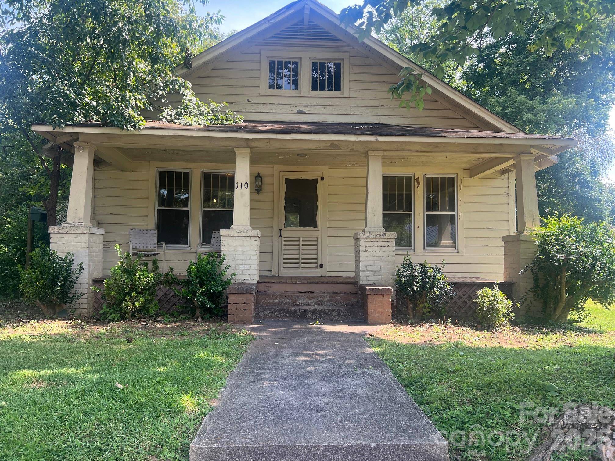 110 Linville ST, Morganton, NC 28655