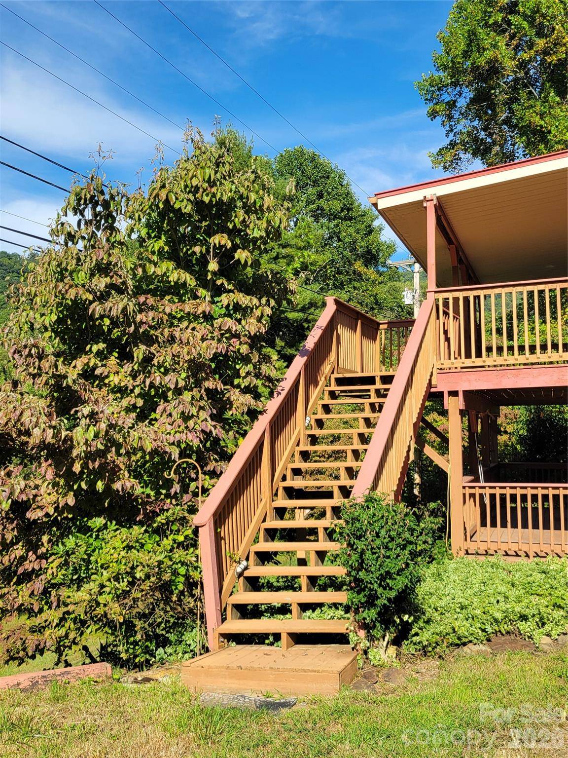 507 Utah Mountain RD, Waynesville, NC 28785