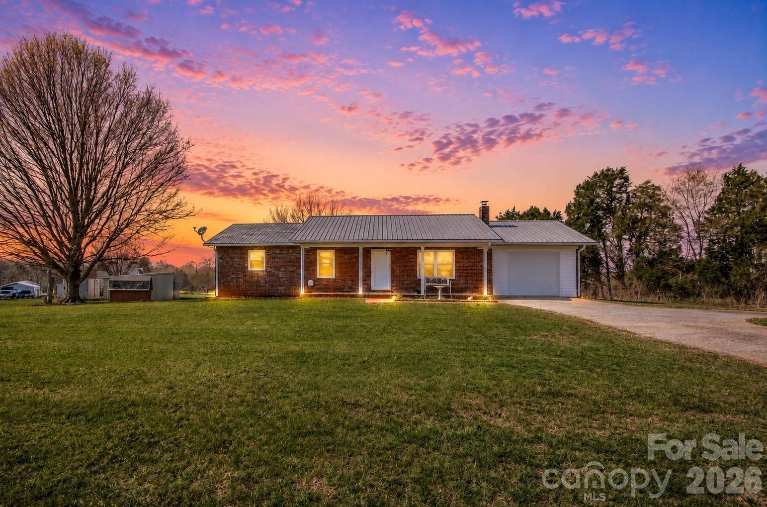 2890 Hobson RD, Cleveland, NC 27013