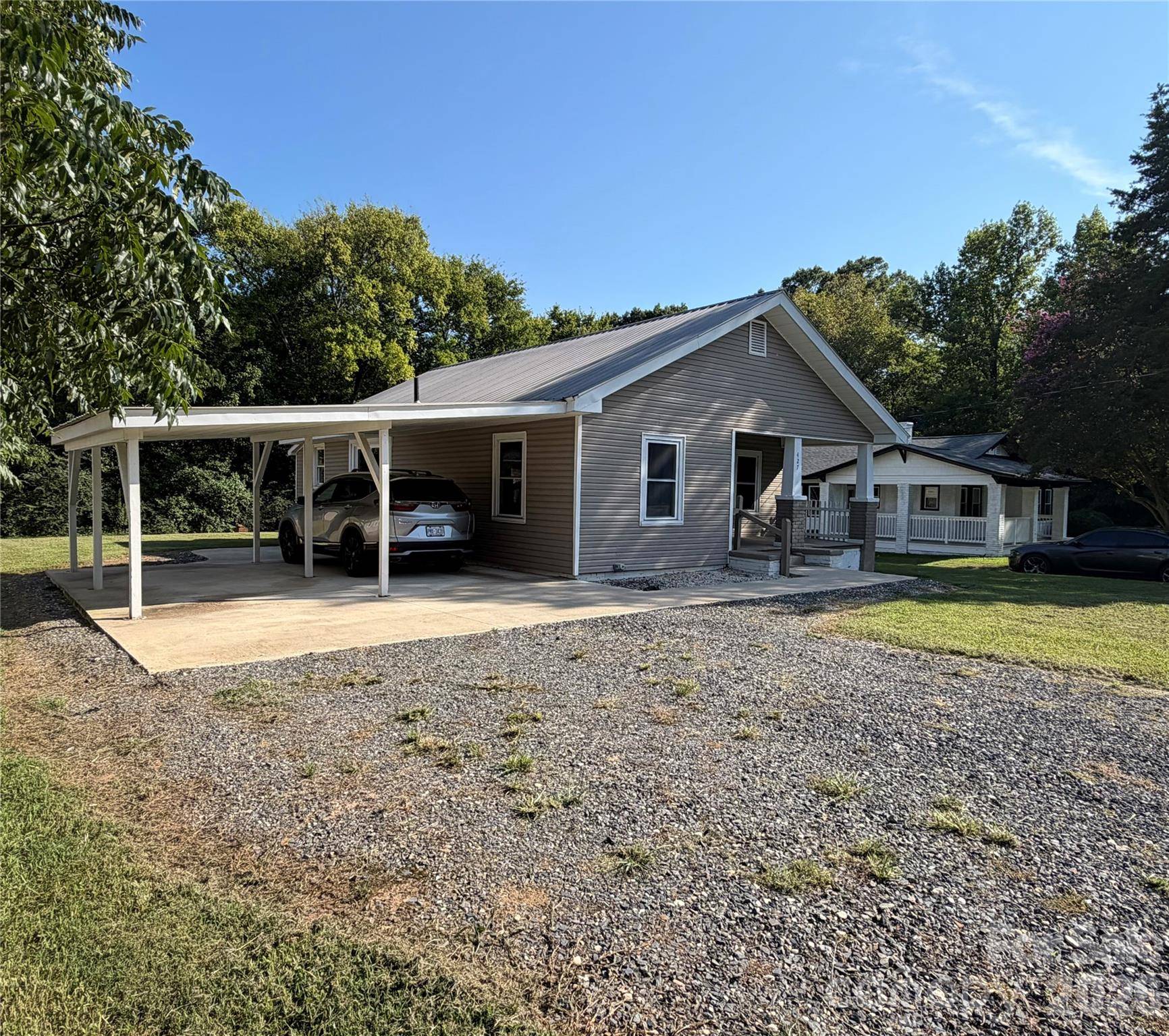 427 W Whitley ST, Norwood, NC 28128