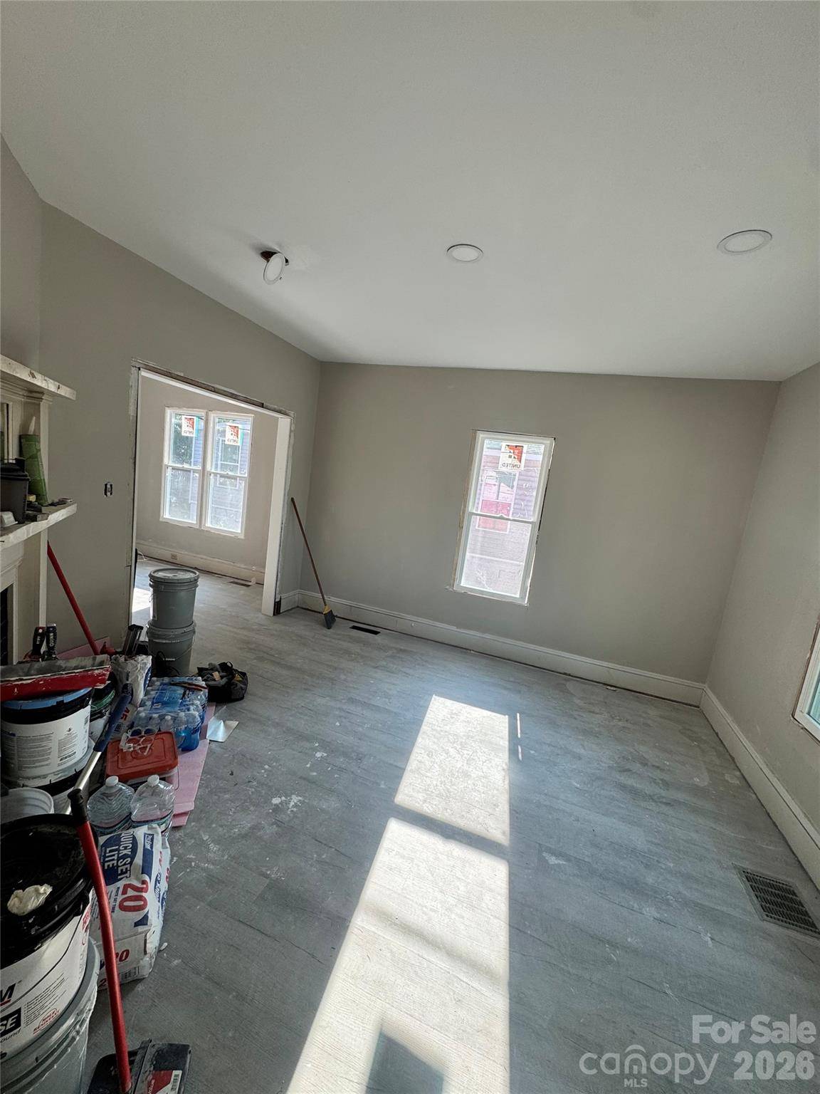 113 W D ST, Newton, NC 28658