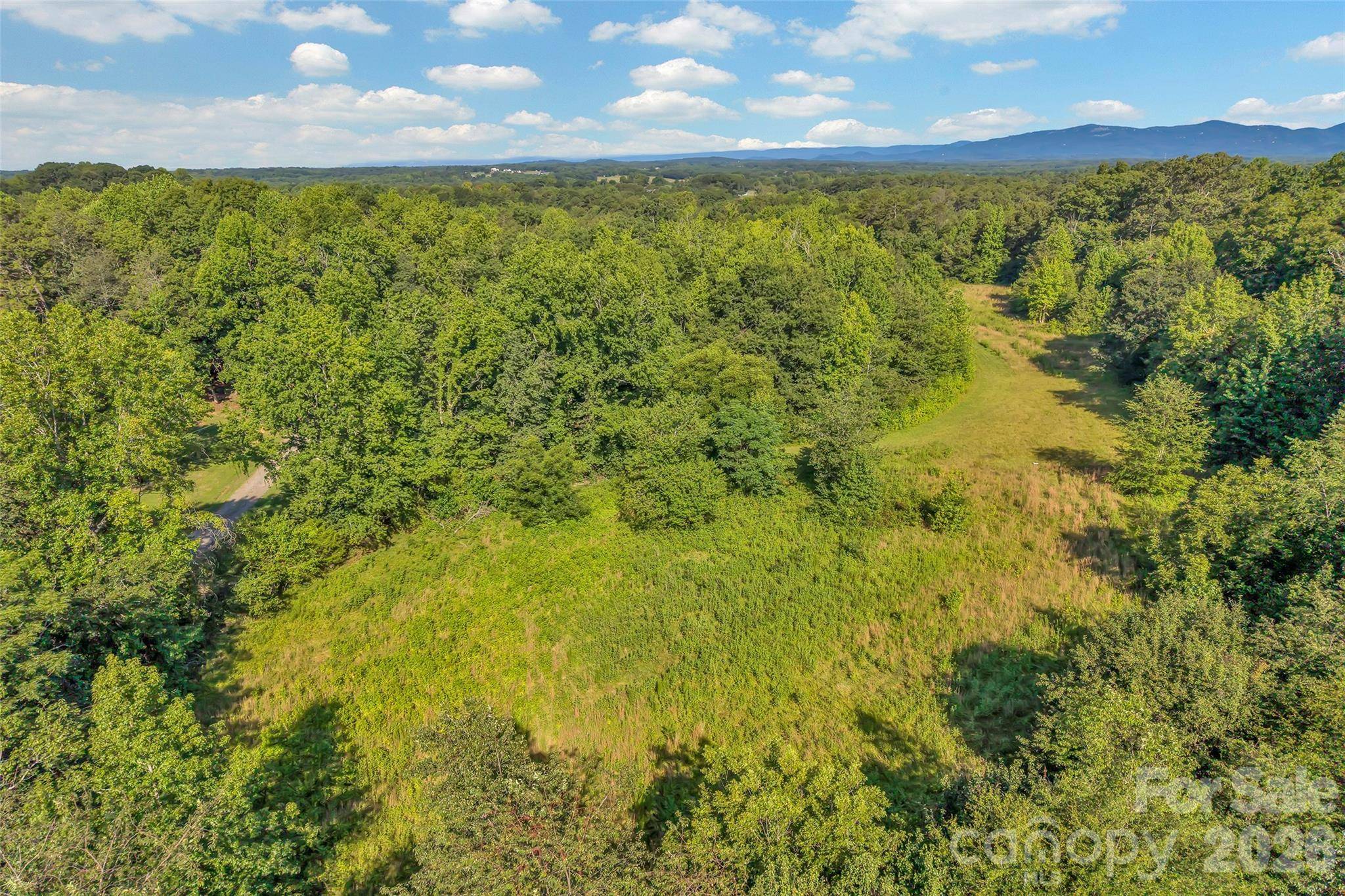 2440 Mount Lebanon RD, Campobello, SC 29322
