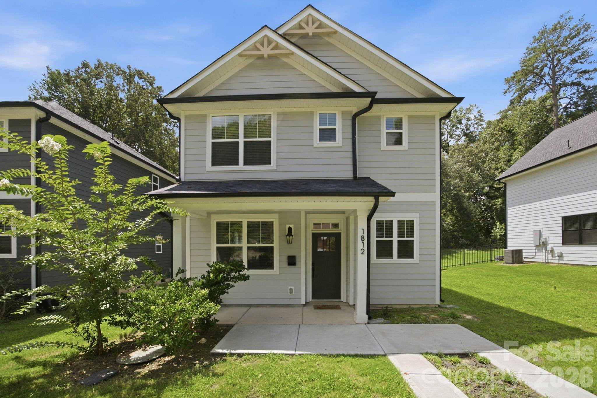 1812 Purser DR, Charlotte, NC 28215