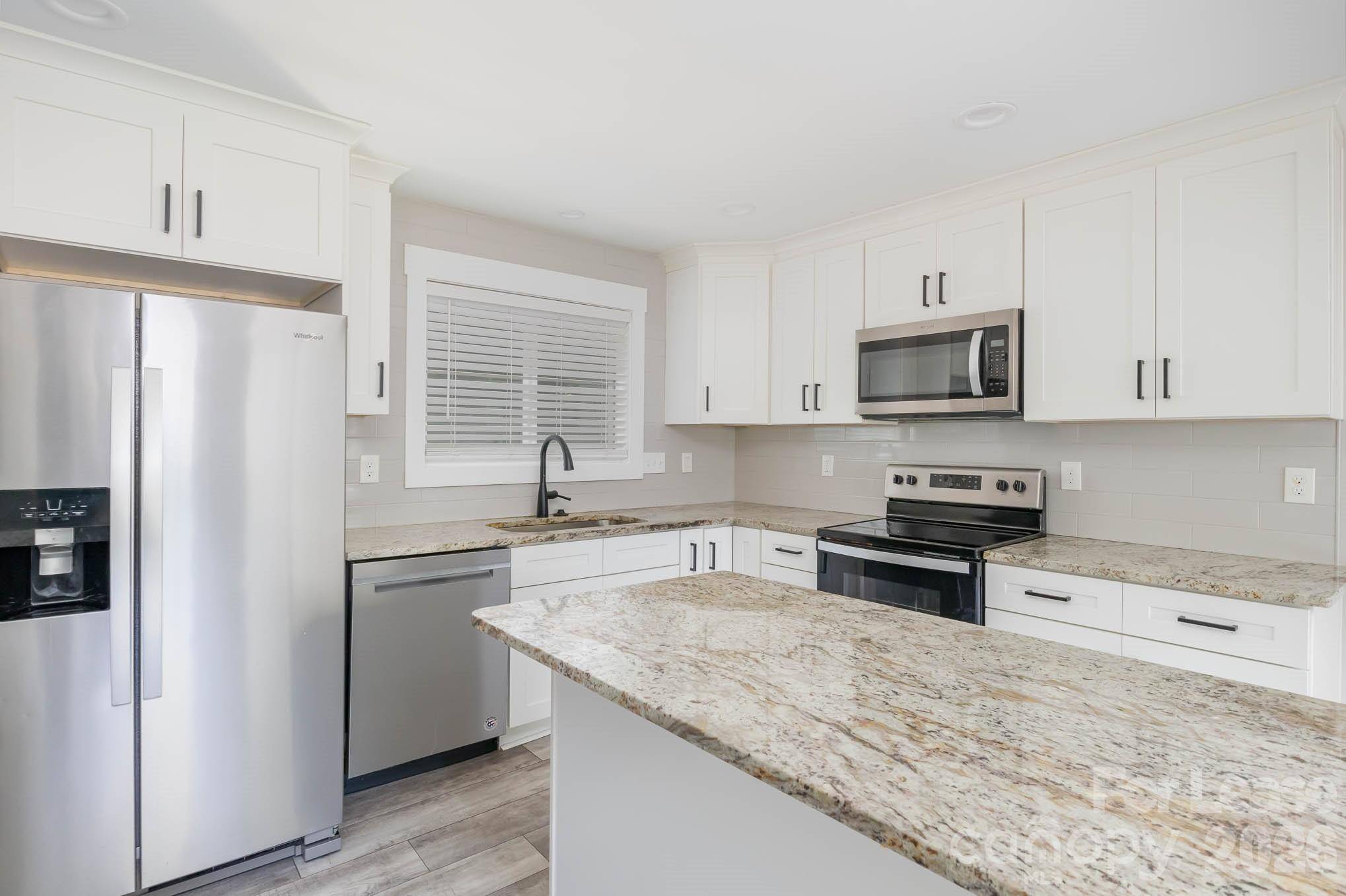 312 Glenrock DR, Charlotte, NC 28217