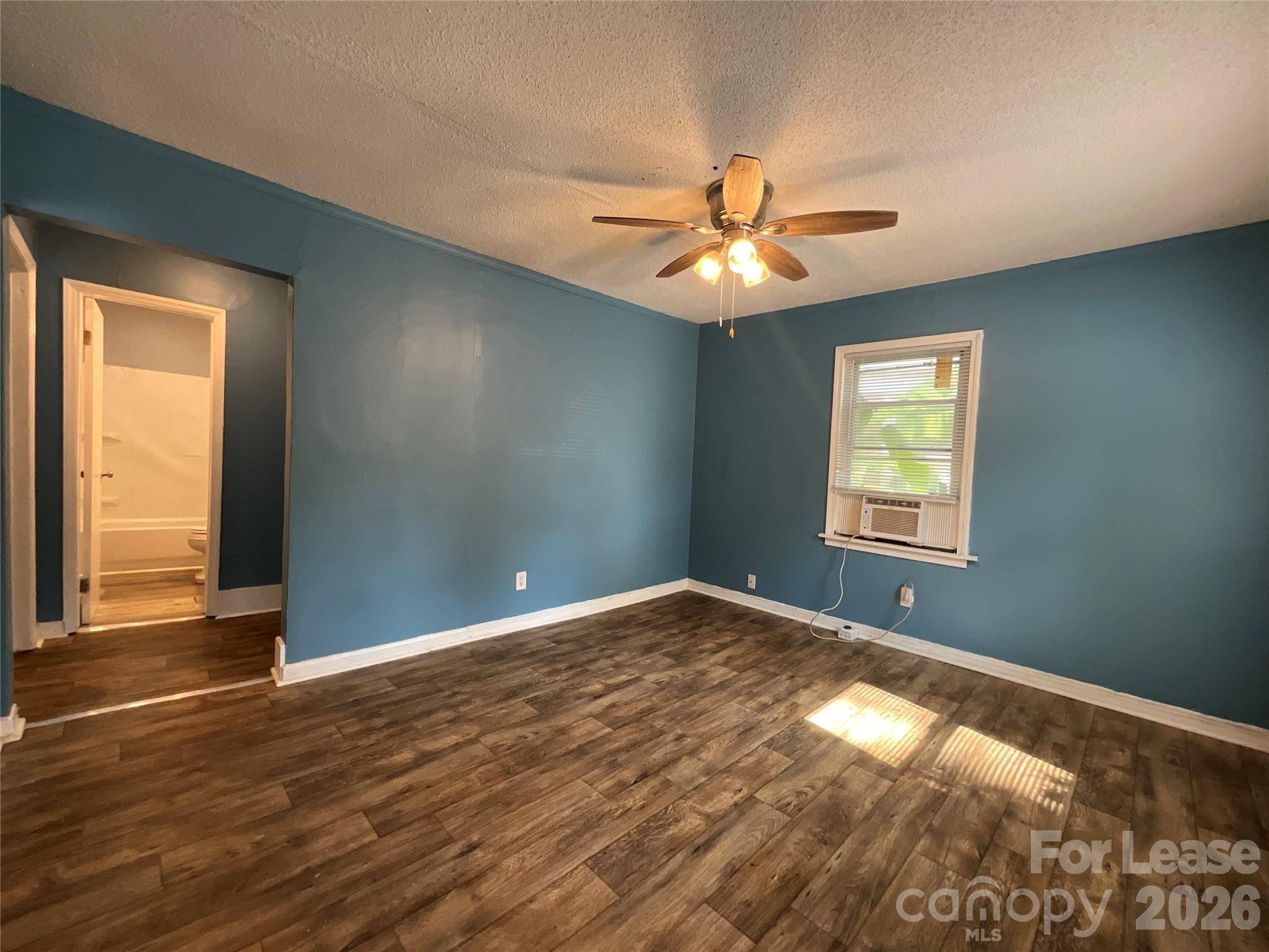1801 Newland RD, Charlotte, NC 28216