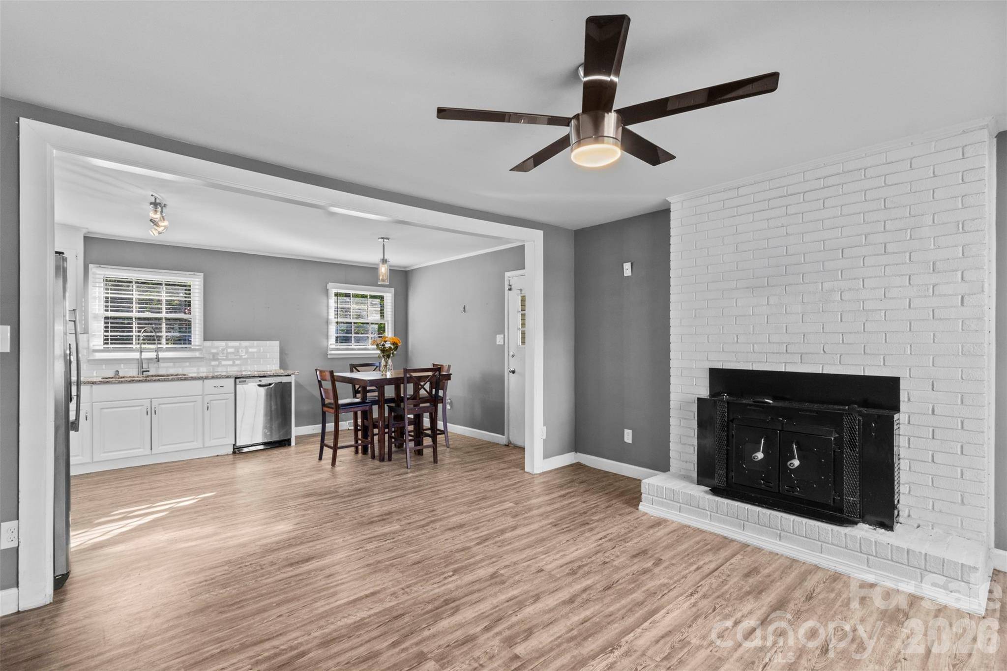 102 Central AVE, Bessemer City, NC 28016