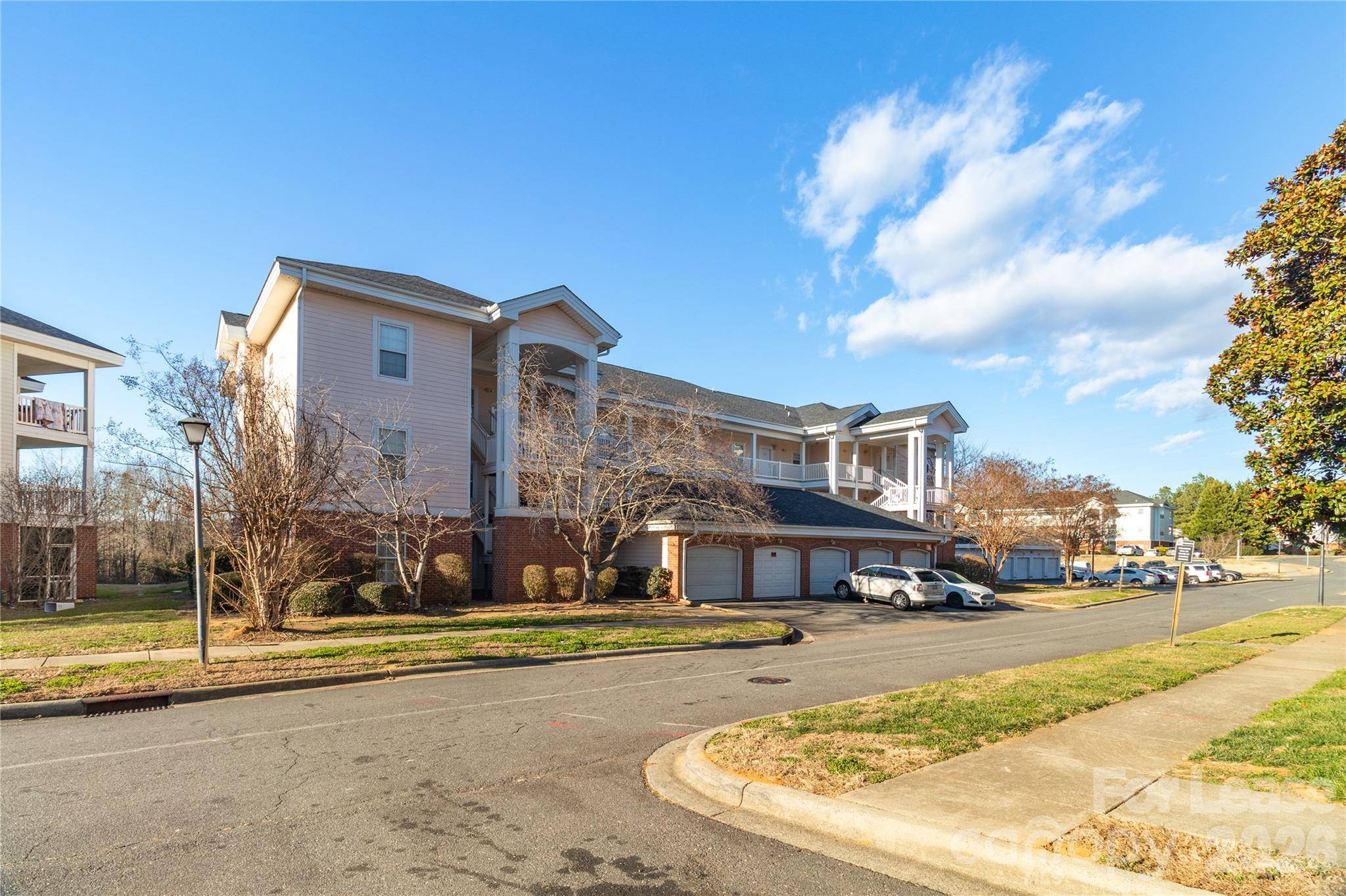 9047 Meadow Vista RD #104, Charlotte, NC 28213