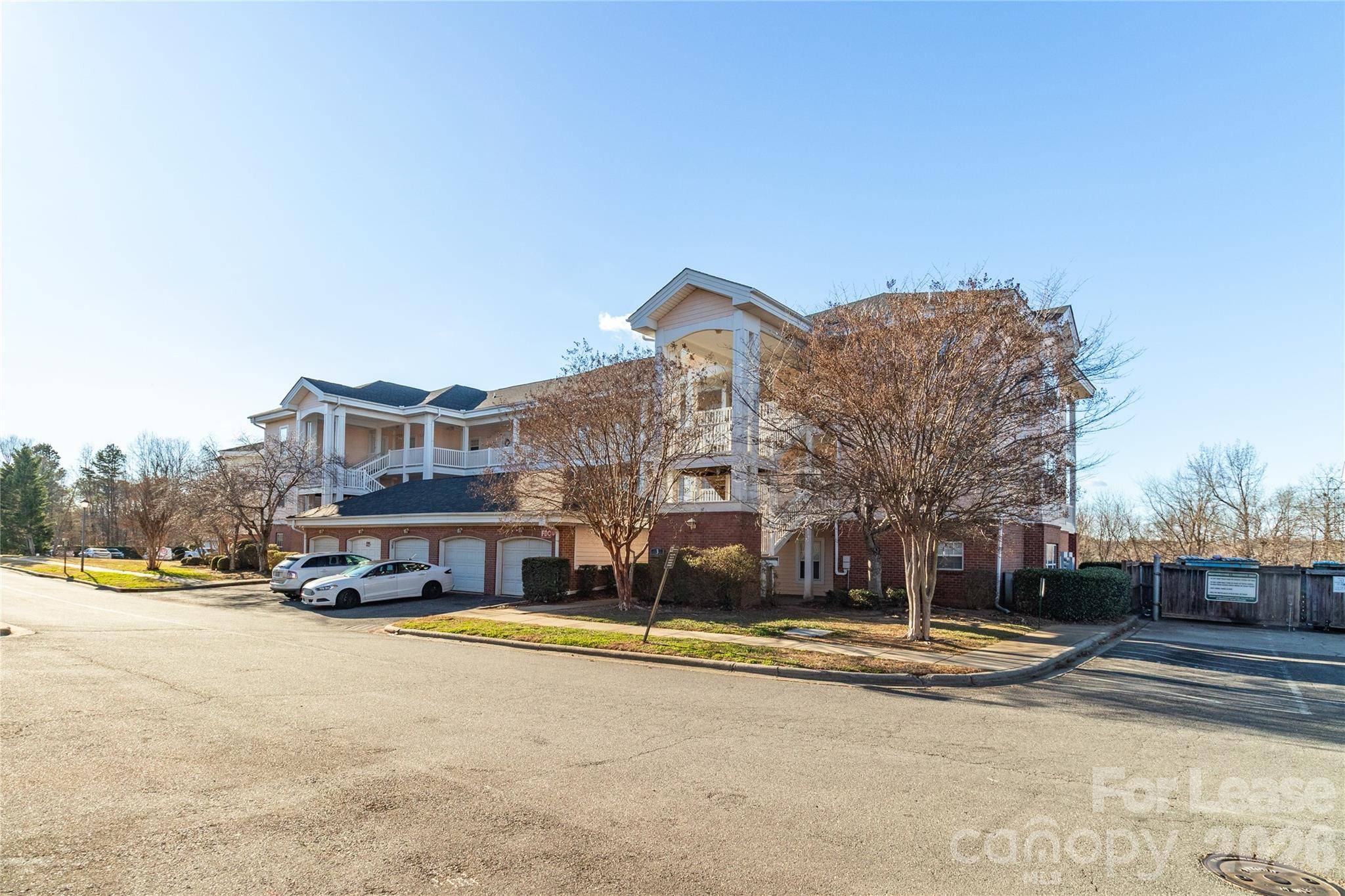 9047 Meadow Vista RD #104, Charlotte, NC 28213