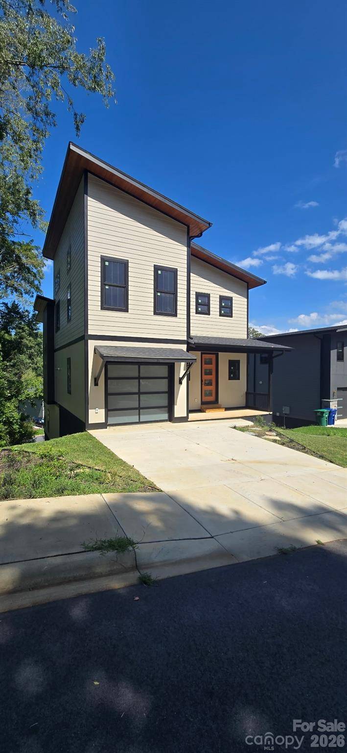 309 Iron Ridge LOOP #15, Asheville, NC 28806