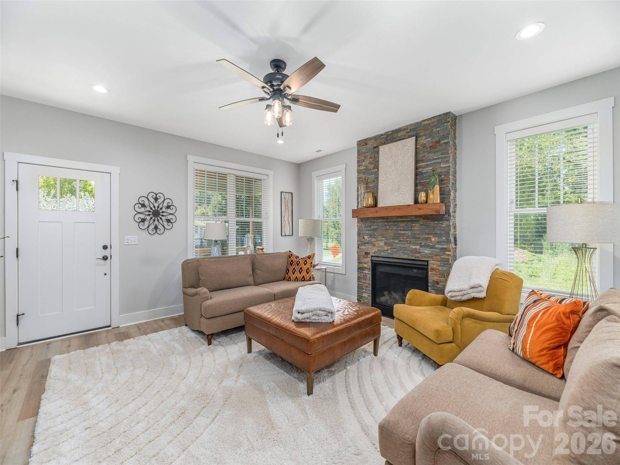 249 Flat Creek RD, Black Mountain, NC 28711