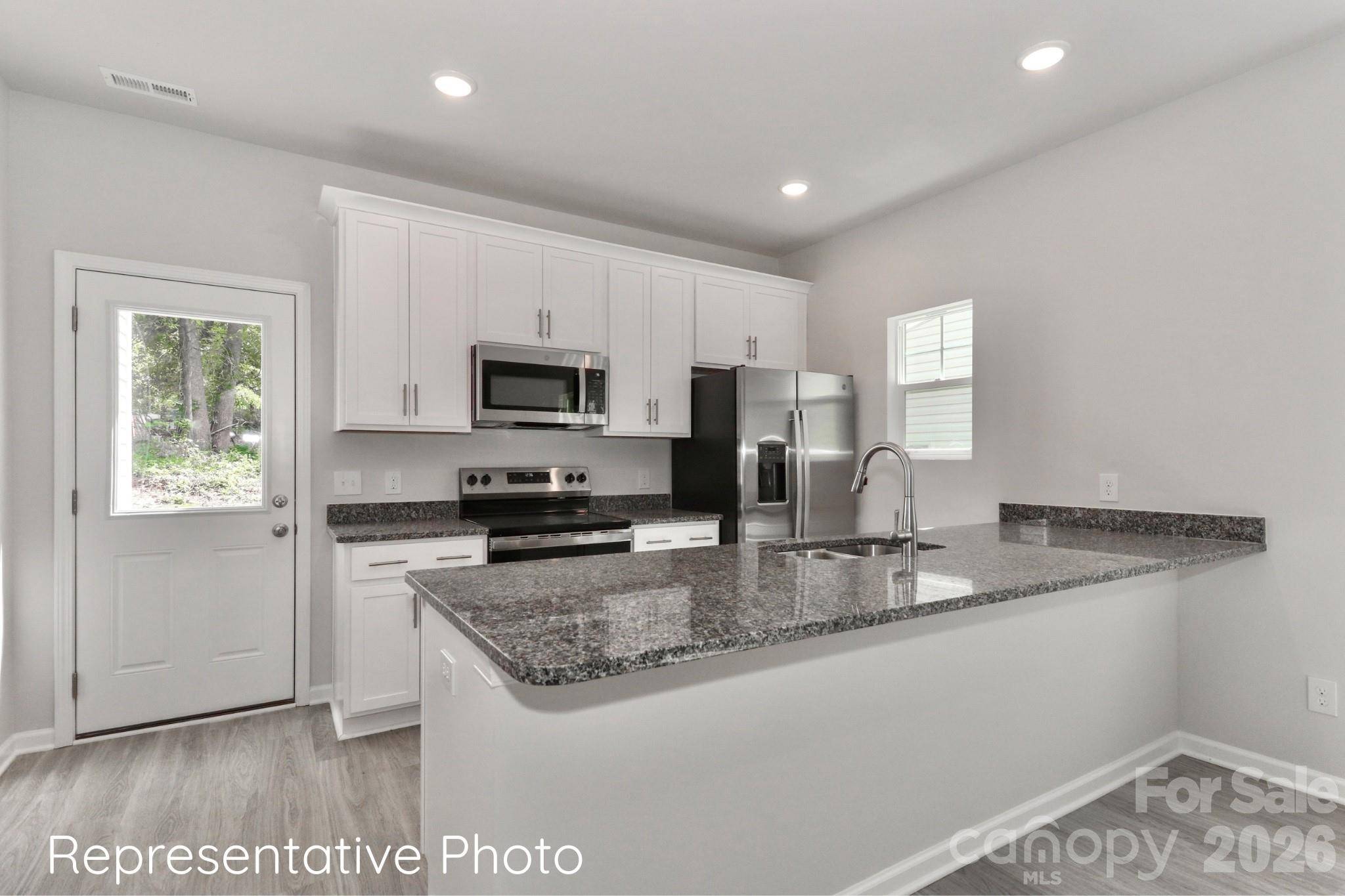 796 Hillard ST, Statesville, NC 28625