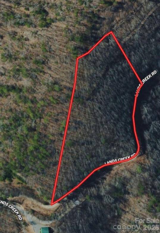 000 Lands Creek RD, Bryson City, NC 28713