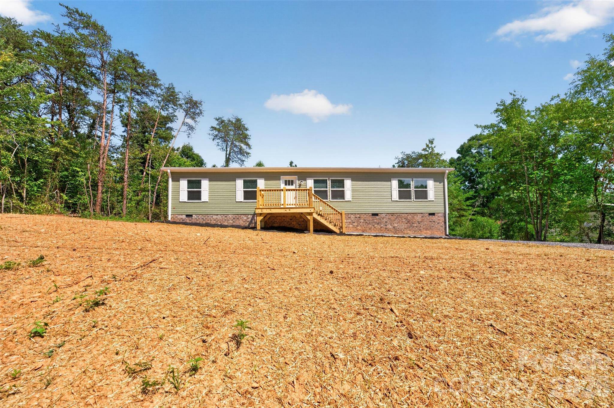 4279 Bivens DR, Morganton, NC 28655