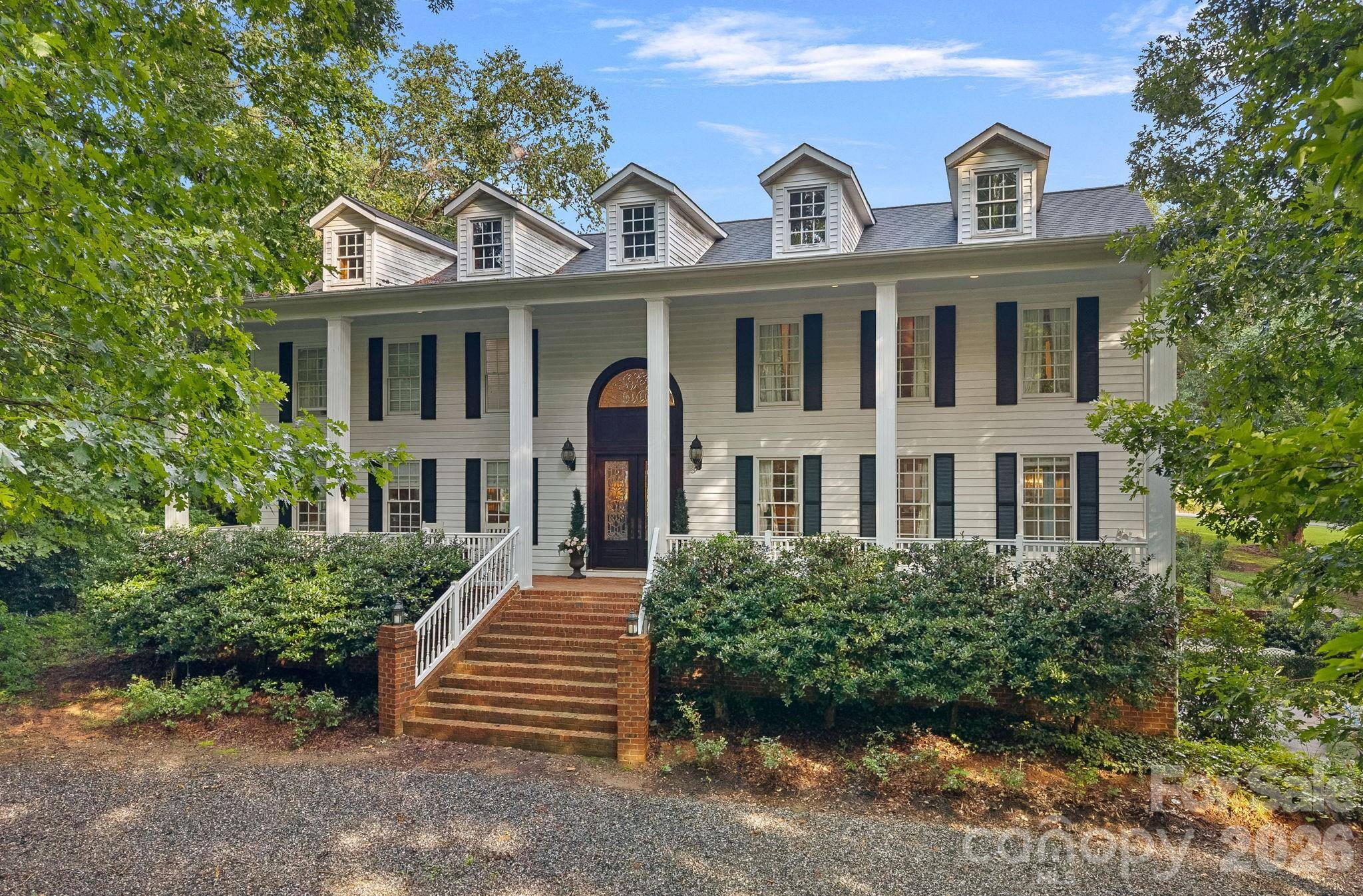 127 Celeste Estates RD, Statesville, NC 28677