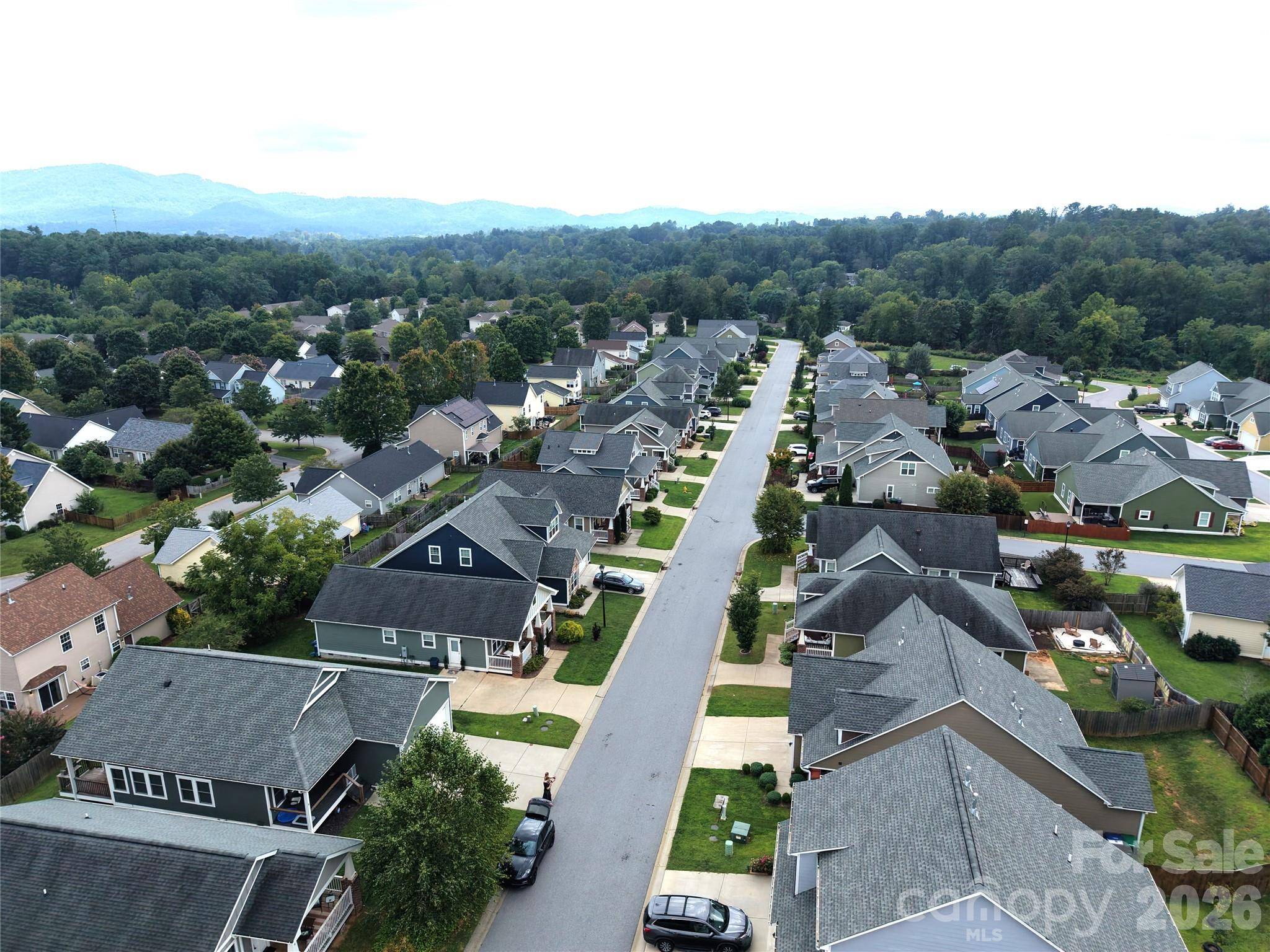 15 Hyde Park PL, Arden, NC 28704