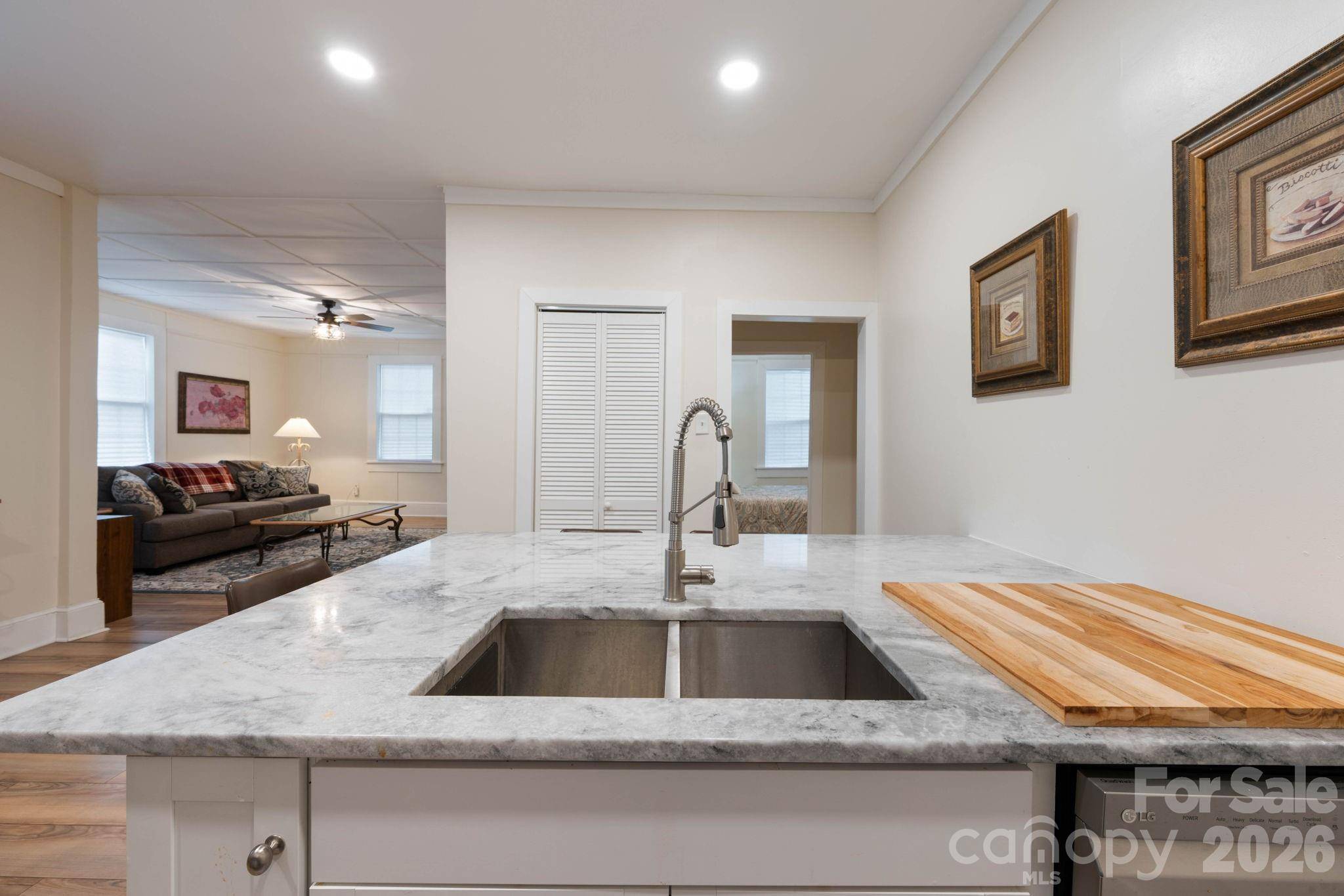 1208 Phillips CT, Gastonia, NC 28052
