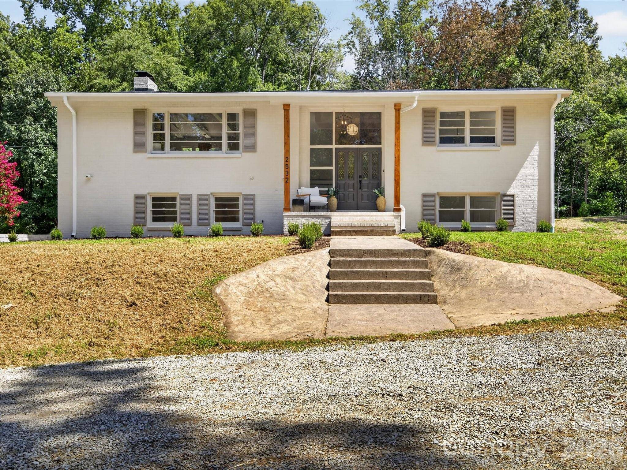 2532 Sam Newell RD, Matthews, NC 28105