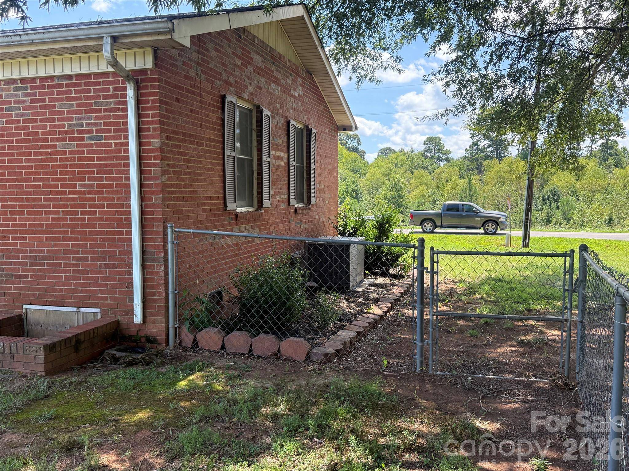 1710 Patrick AVE, Boiling Springs, NC 28152