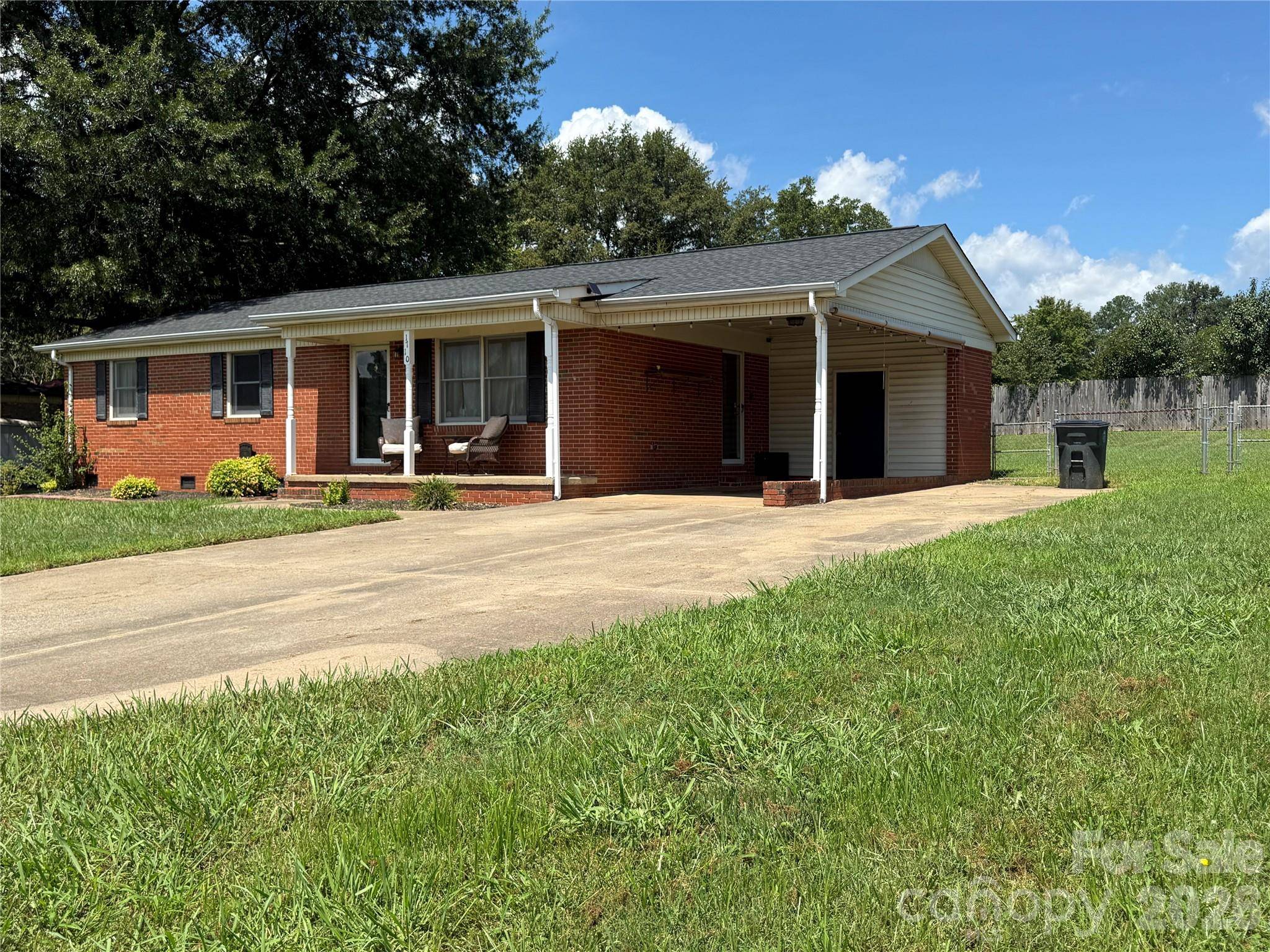 1710 Patrick AVE, Boiling Springs, NC 28152