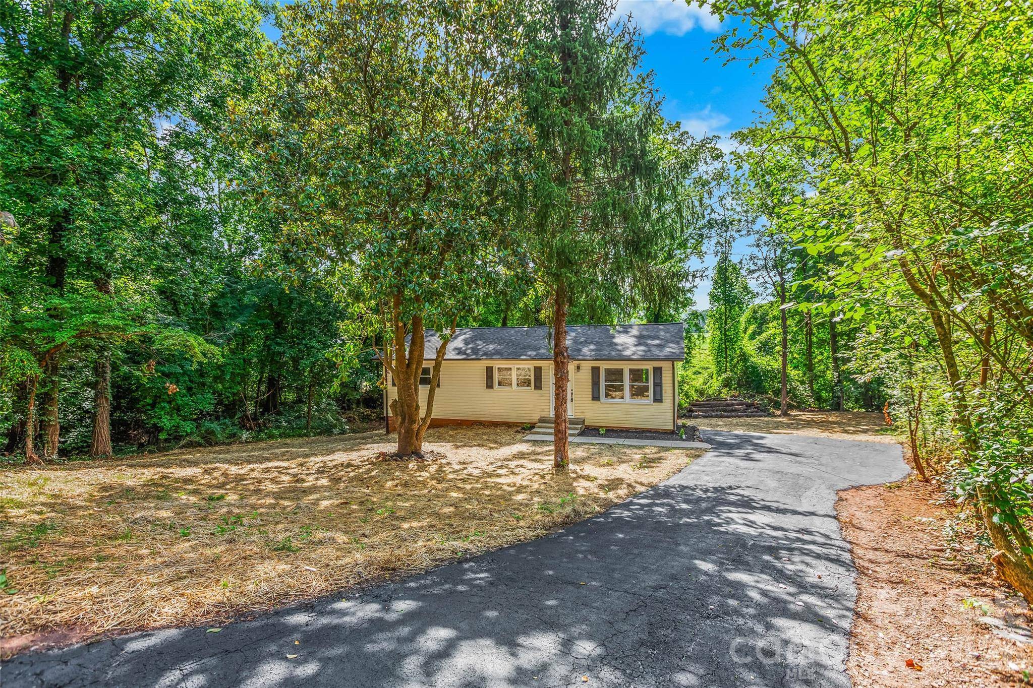 248 Harriet LN, Statesville, NC 28625