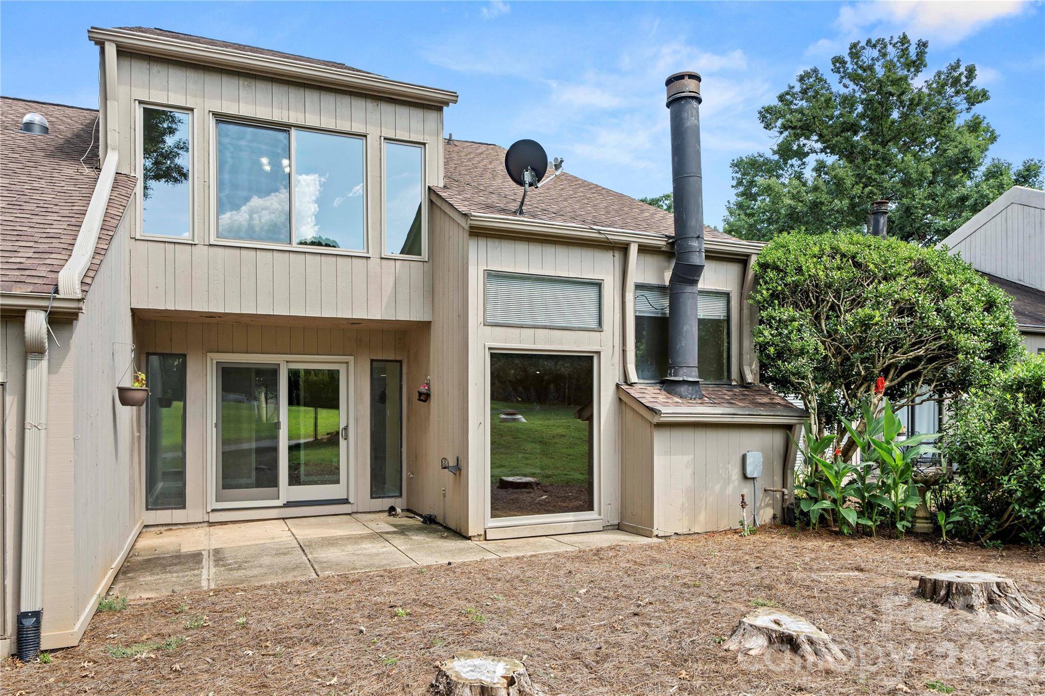 102 Ridgeport RD, Clover, SC 29710