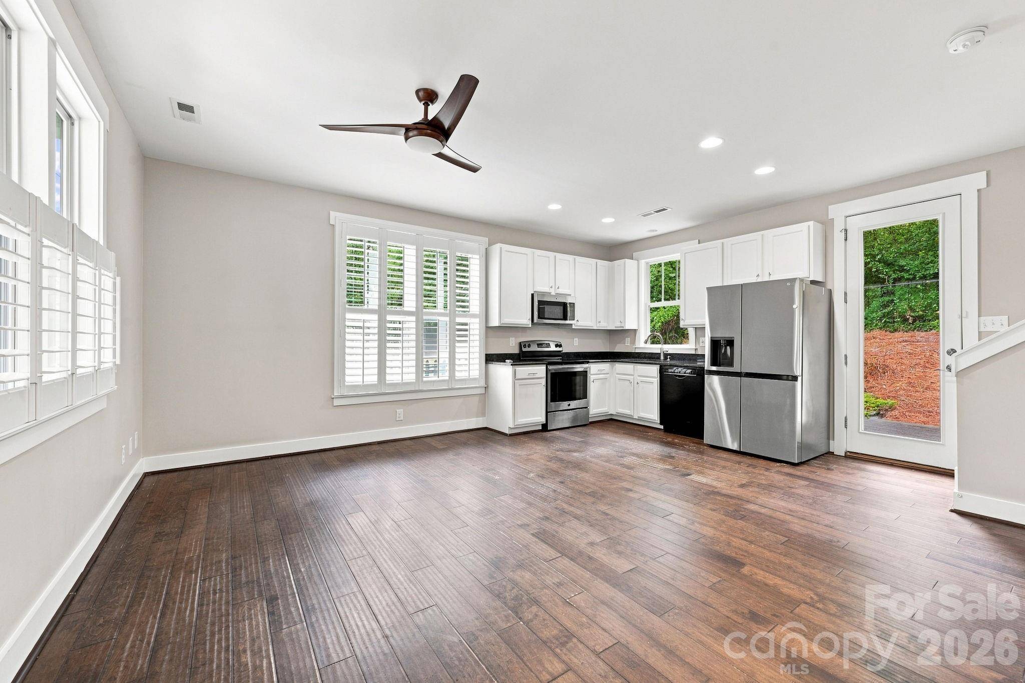 146 Mock RD, Davidson, NC 28036