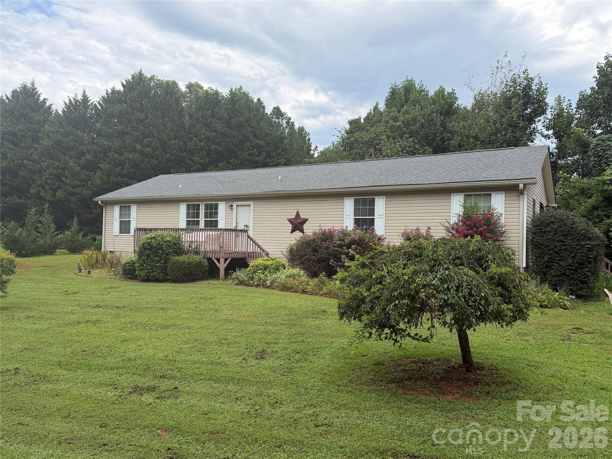 263 Coyote Pass LN, Rutherfordton, NC 28139