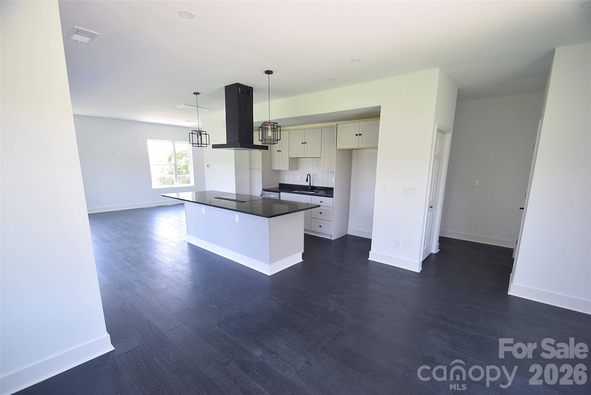 5108 Eaton CIR, Charlotte, NC 28208
