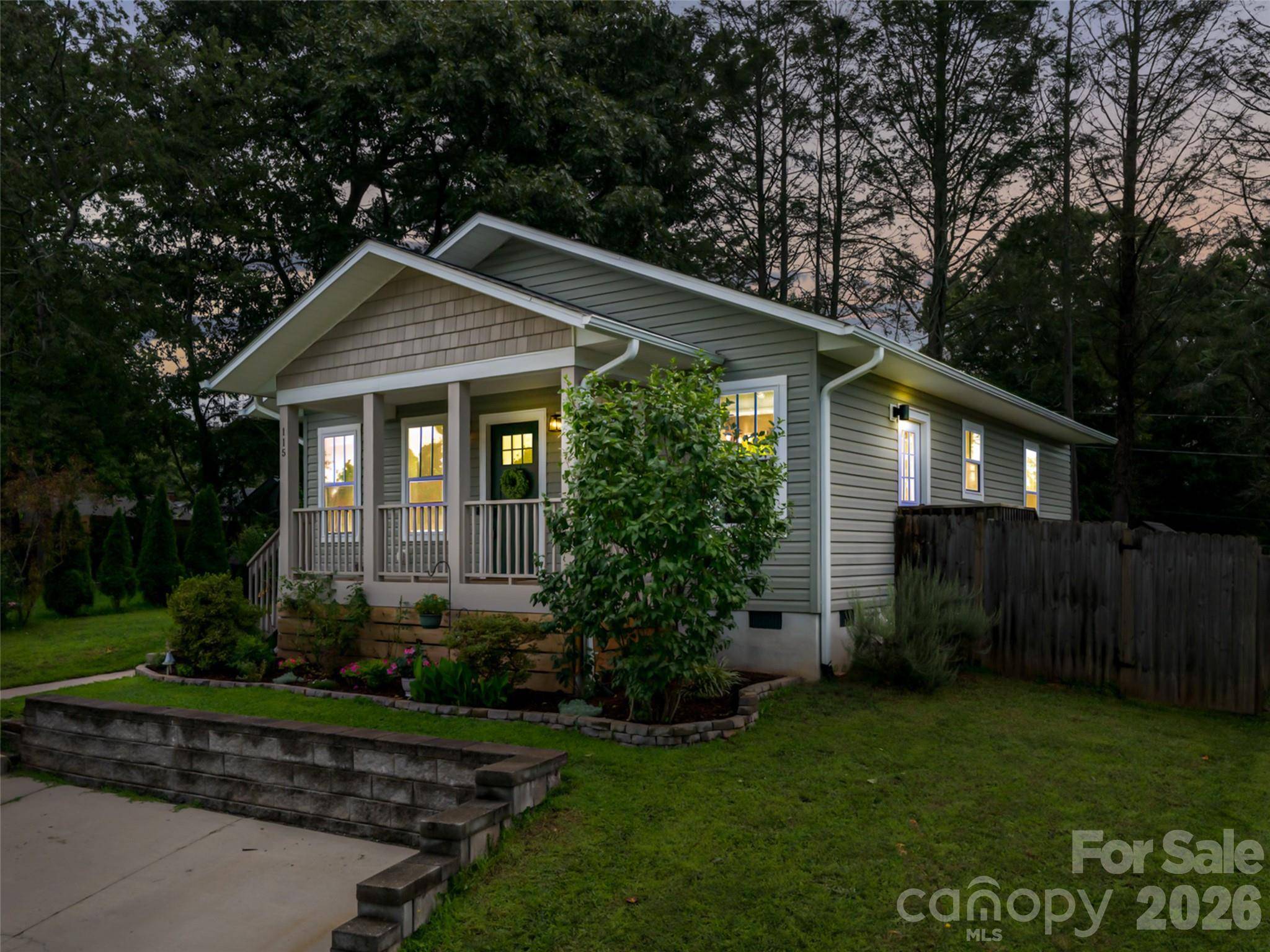 115 Soulshine CT, Asheville, NC 28806